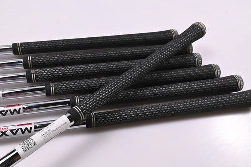 Taylormade SIM2 Max Irons / 4-PW / Regular Flex KBS MAX MT 85 Shafts
