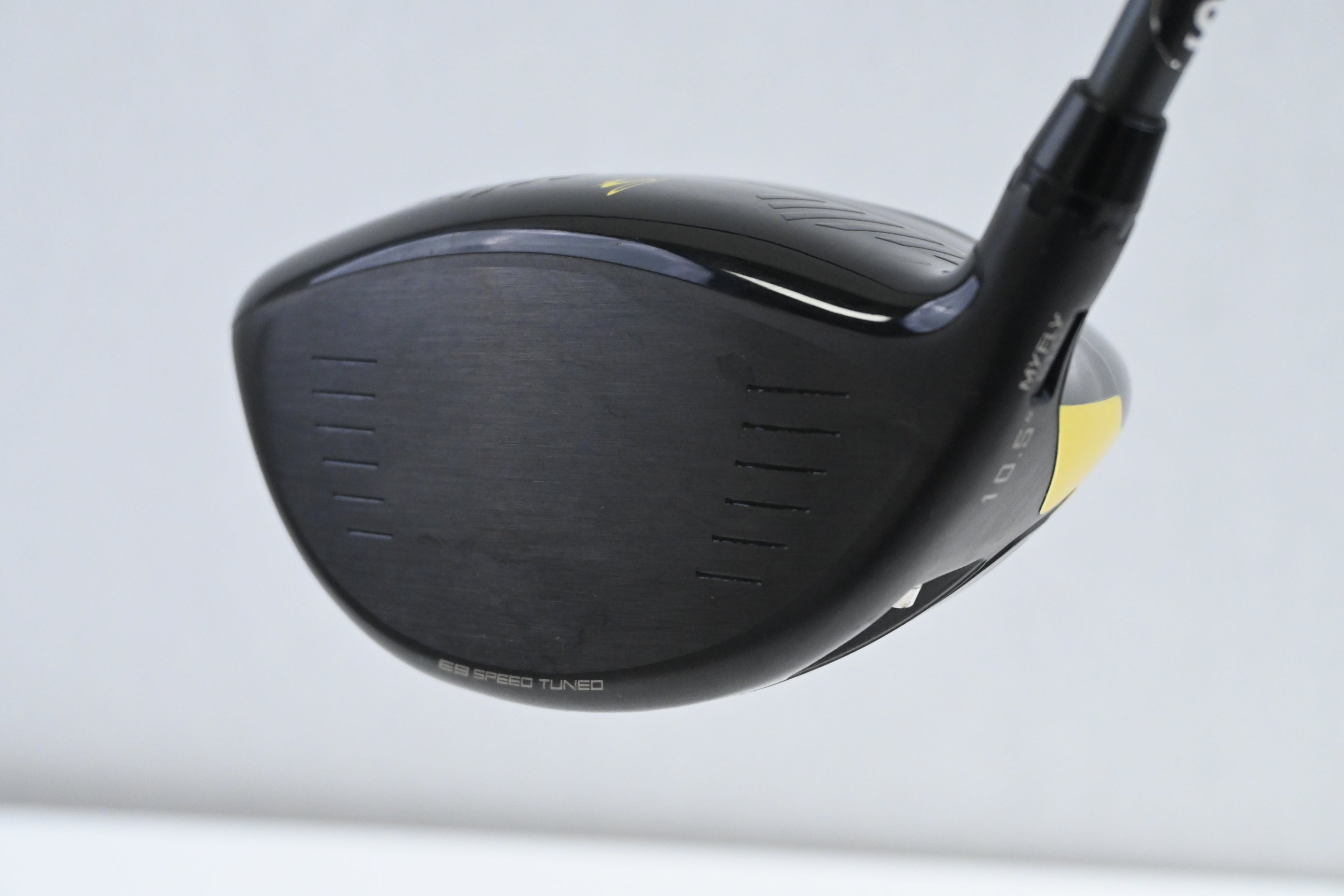 Cobra King F9 Driver / 10.5 Degree / Stiff Flex HZRDUS Smoke iM10 60 Shaft