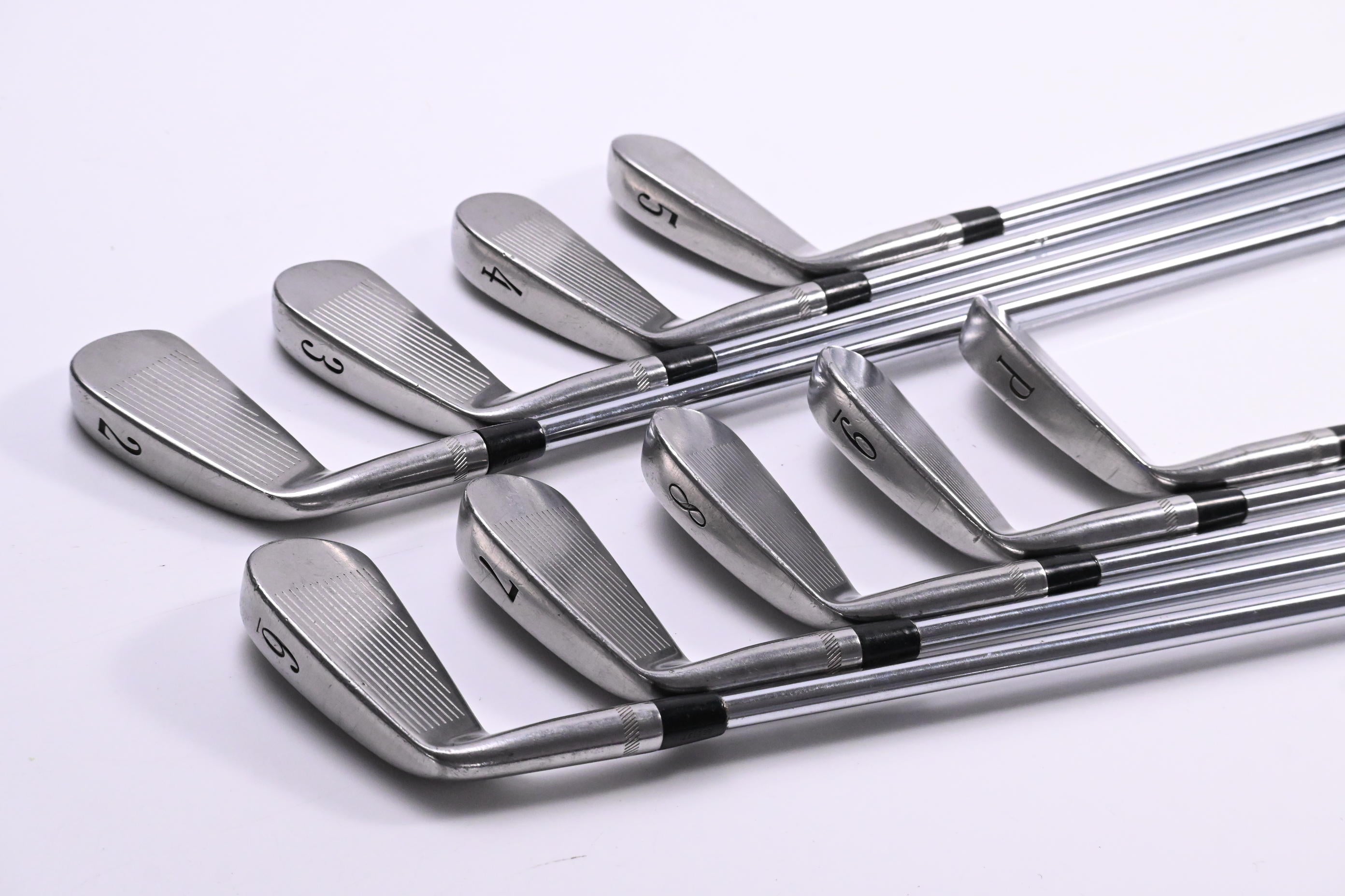 Titleist DCI Black 762 Irons / 2-PW / Stiff Flex Titleist Shaft