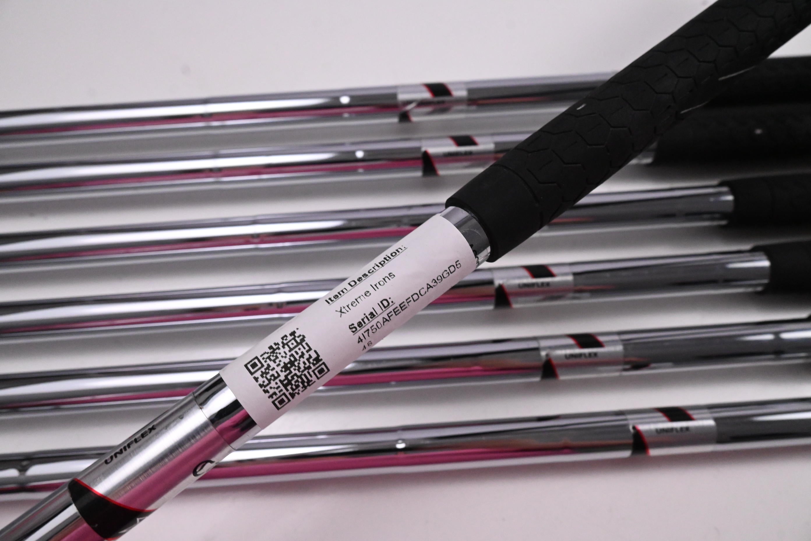 Callaway Xtreme Irons / 4-PW+SW / Regular Flex Callaway Shafts