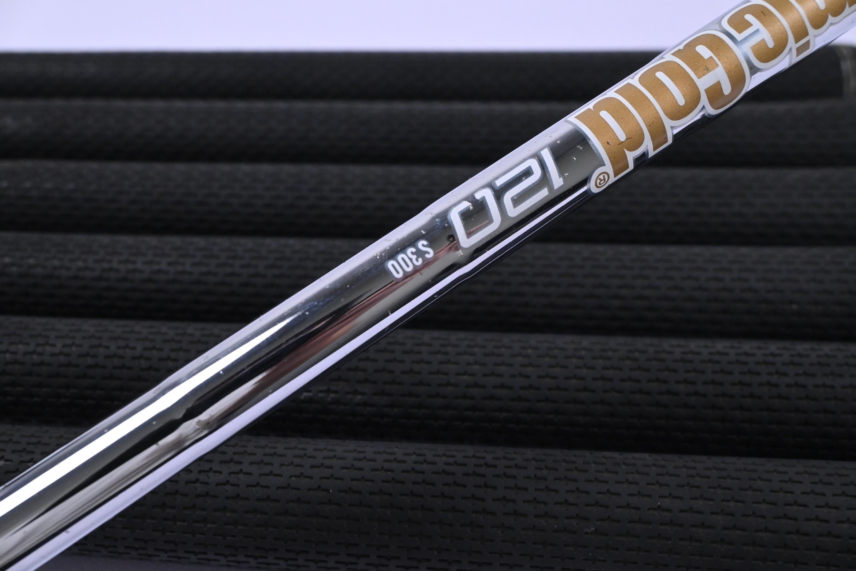 Ping i500 Irons / 4-PW / Blue Dot / Stiff Flex Dynamic Gold 120 S300 Shafts