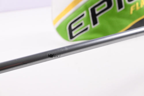 Callaway Epic Flash Driver / 9 Degree / Regular Flex HZRDUS T-800 55 Shaft