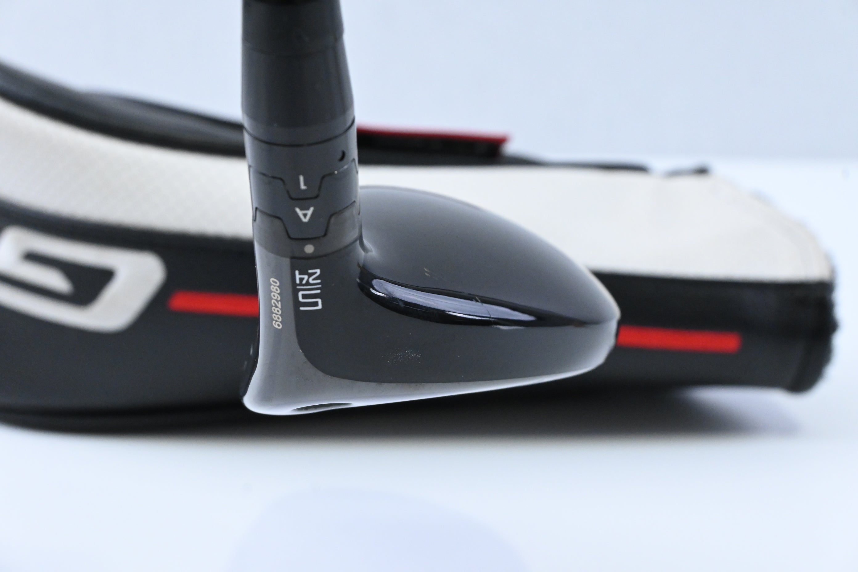 Titleist GT2 #5 Hybrid / 24 Degree / Stiff Flex HZRDUS Smoke Black 90 Shaft