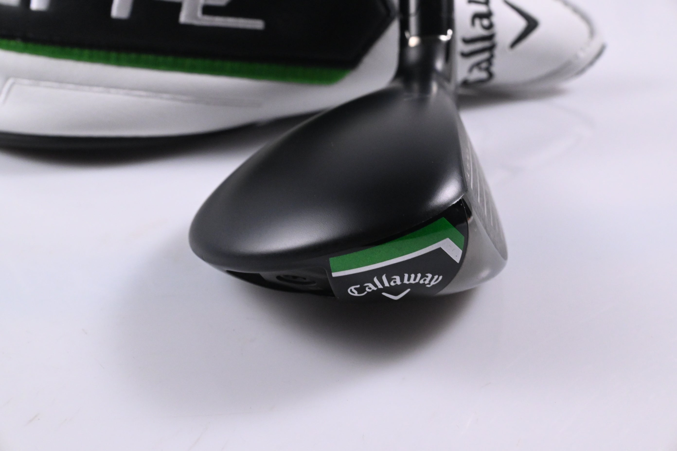Callaway Elyte #4 Hybrid / 22 Degree / Regular Flex Denali Charcoal 60 Shaft