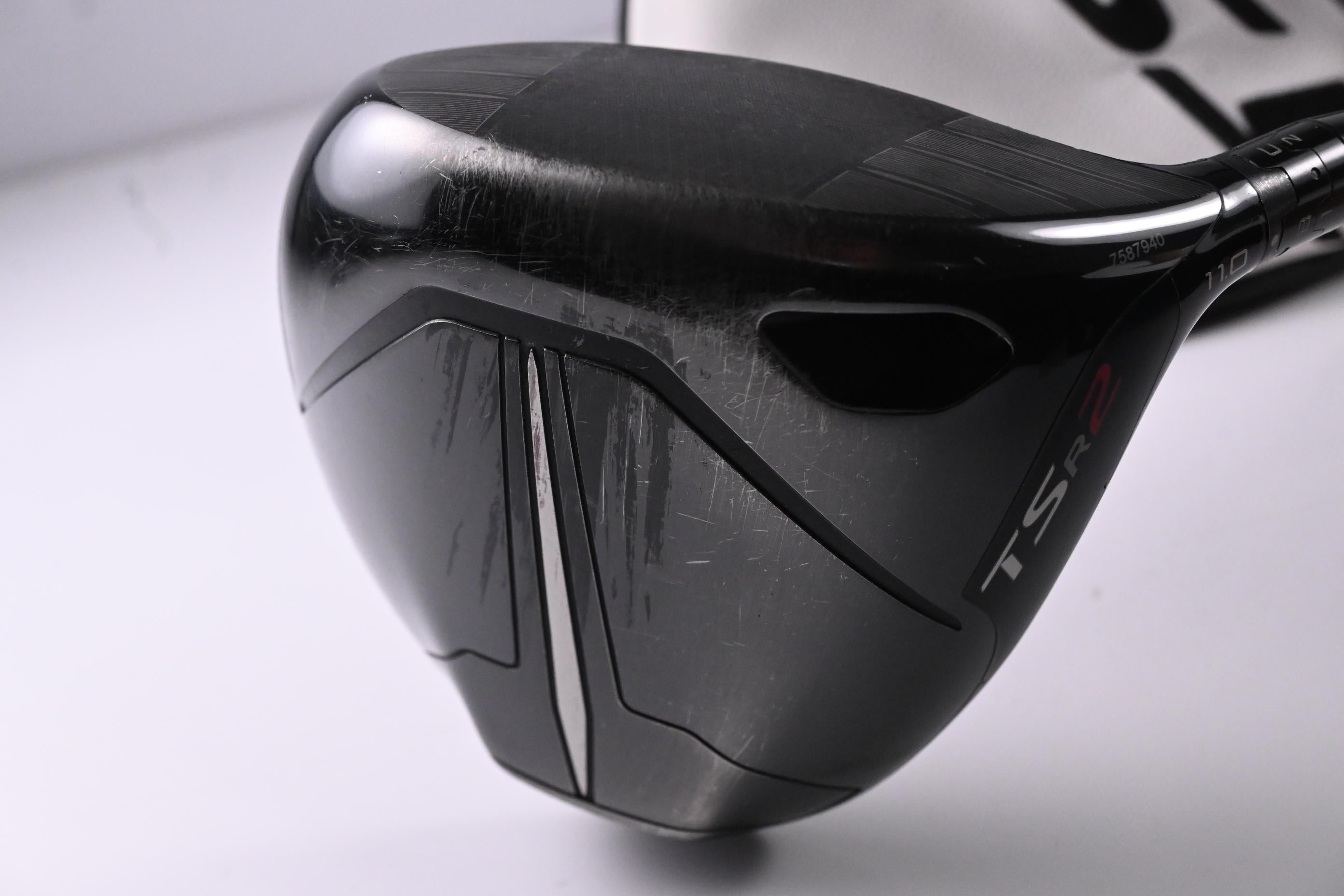 Titleist TSR2 Driver / 11 Degree / Stiff Flex Tensei AV Raw Blue 65 Shaft