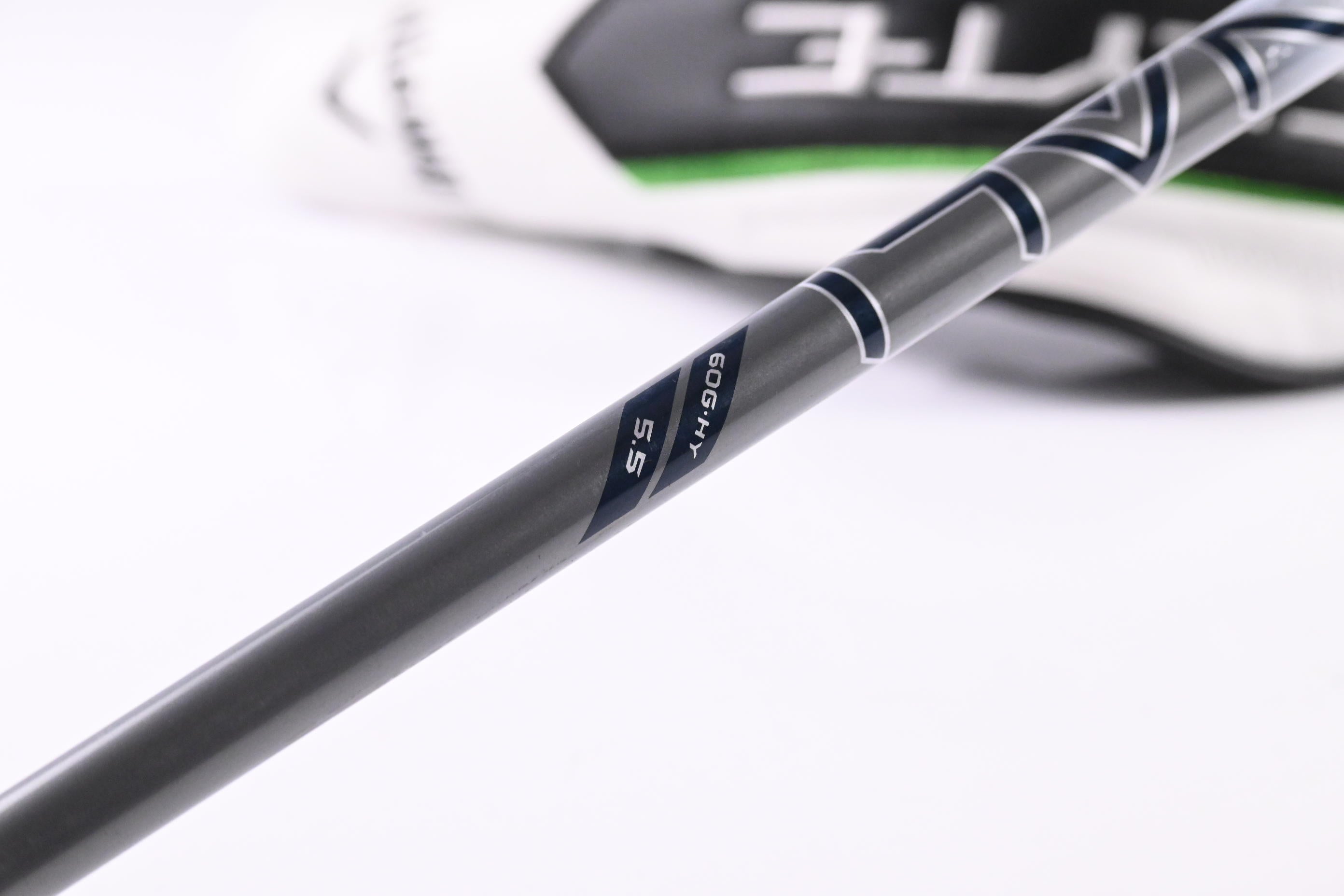 Callaway Elyte #4 Hybrid / 22 Degree / Regular Flex Denali Charcoal 60 Shaft