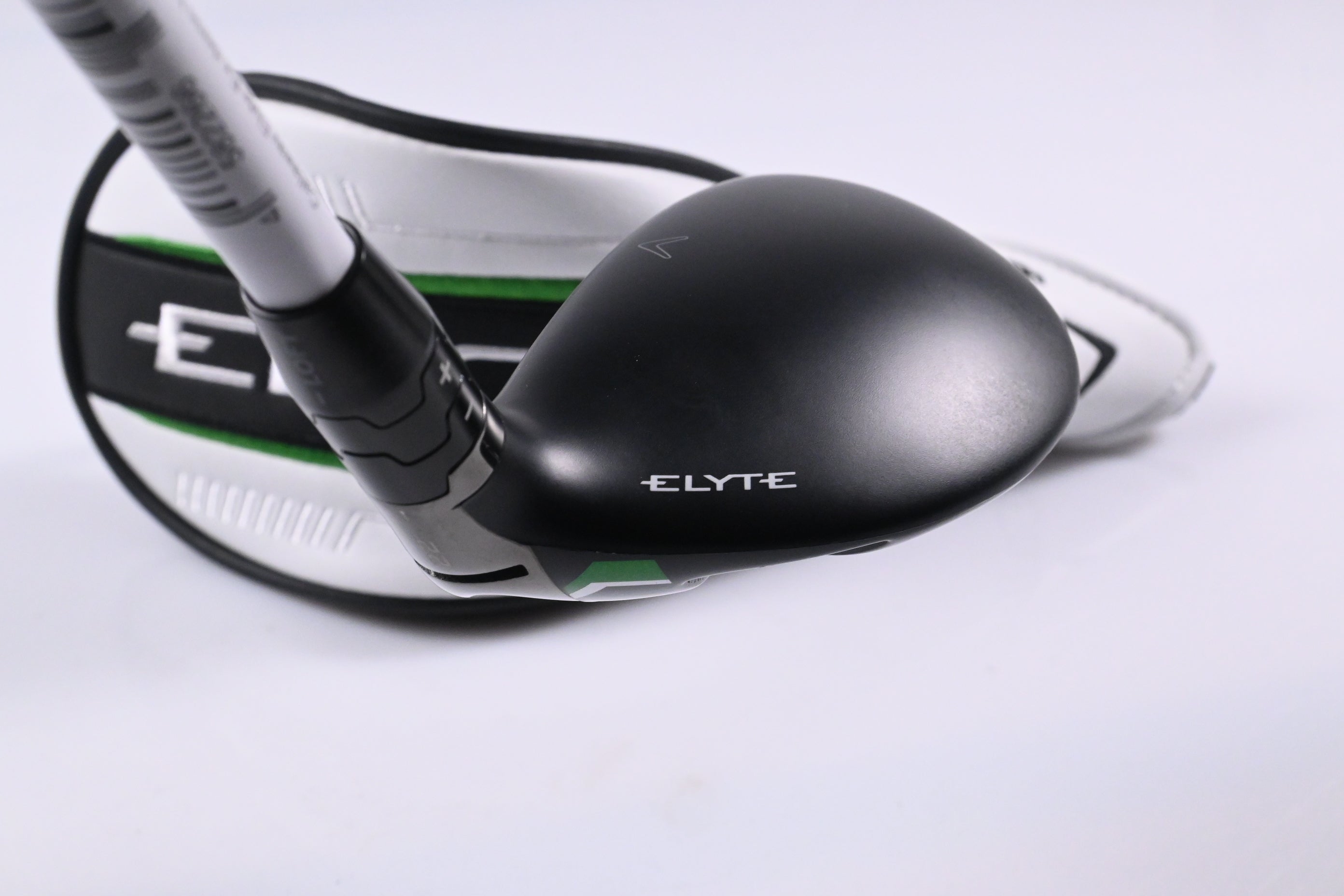Callaway Elyte #4 Hybrid / 22 Degree / Regular Flex Denali Charcoal 60 Shaft
