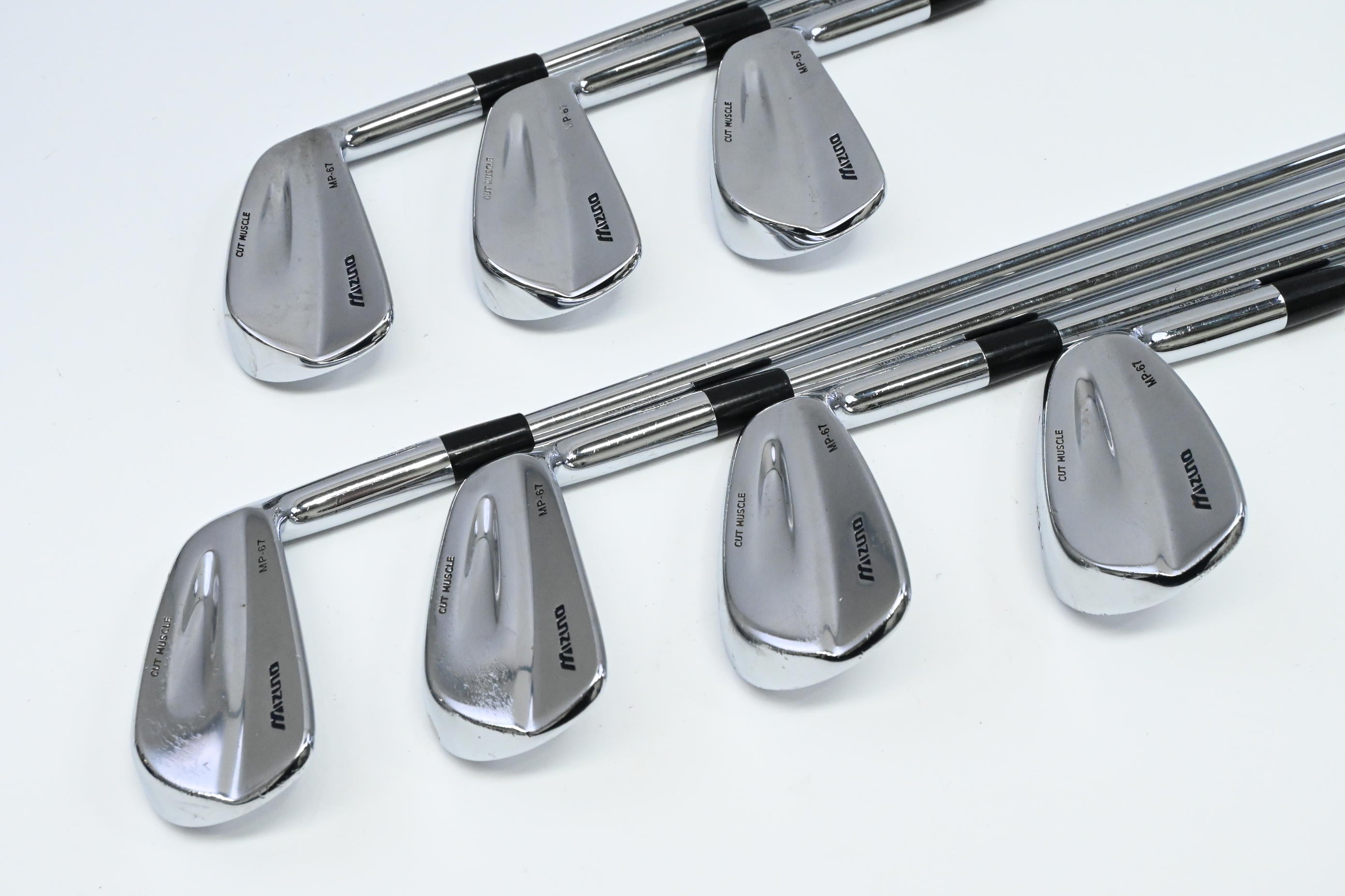 Mizuno MP-67 Irons / 3-9 / Regular Flex Dynamic Gold R300 Shafts