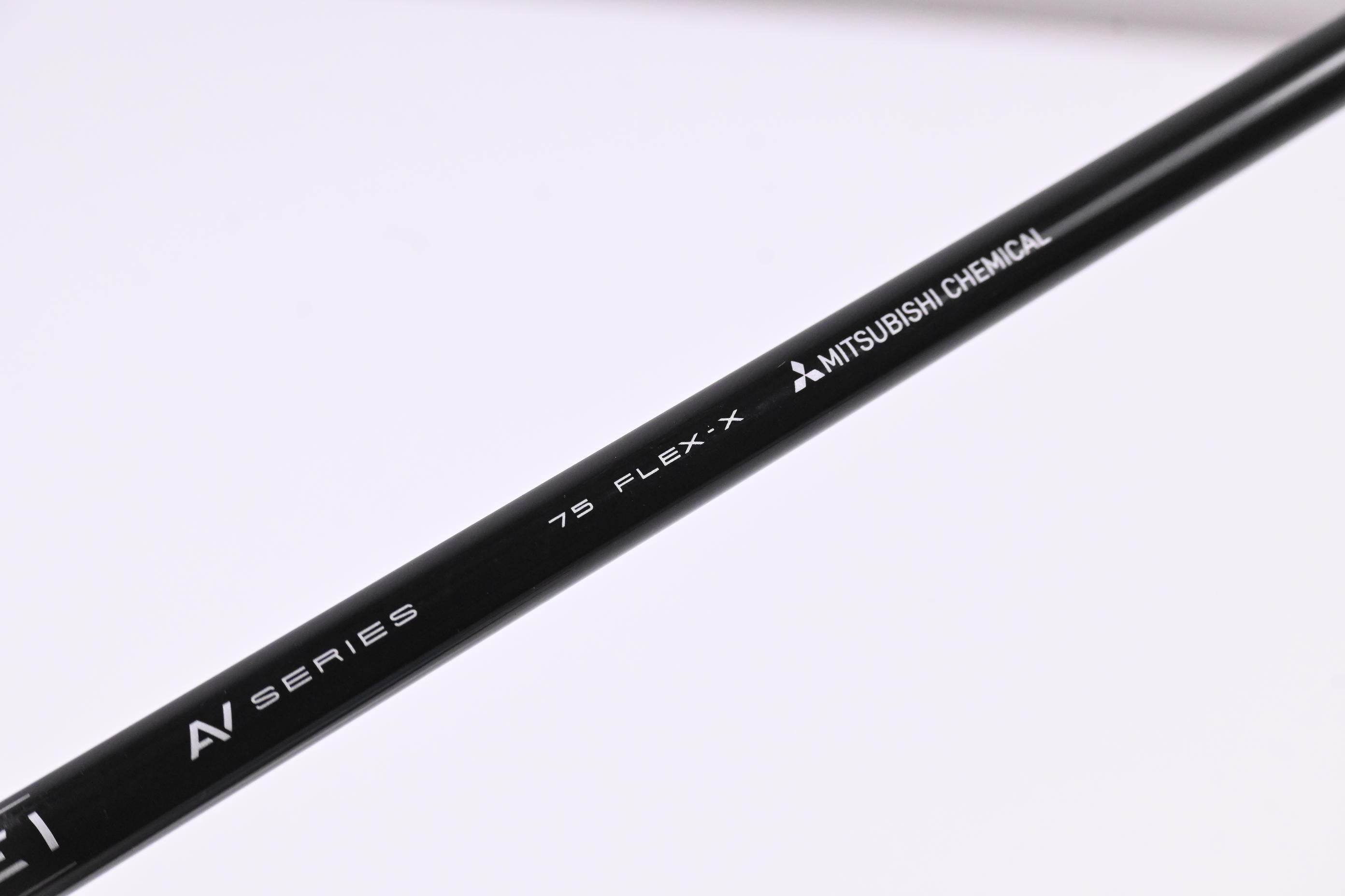 Tensei AV Series White 75 #3 Wood Shaft / X-Flex / Callaway 2nd Gen