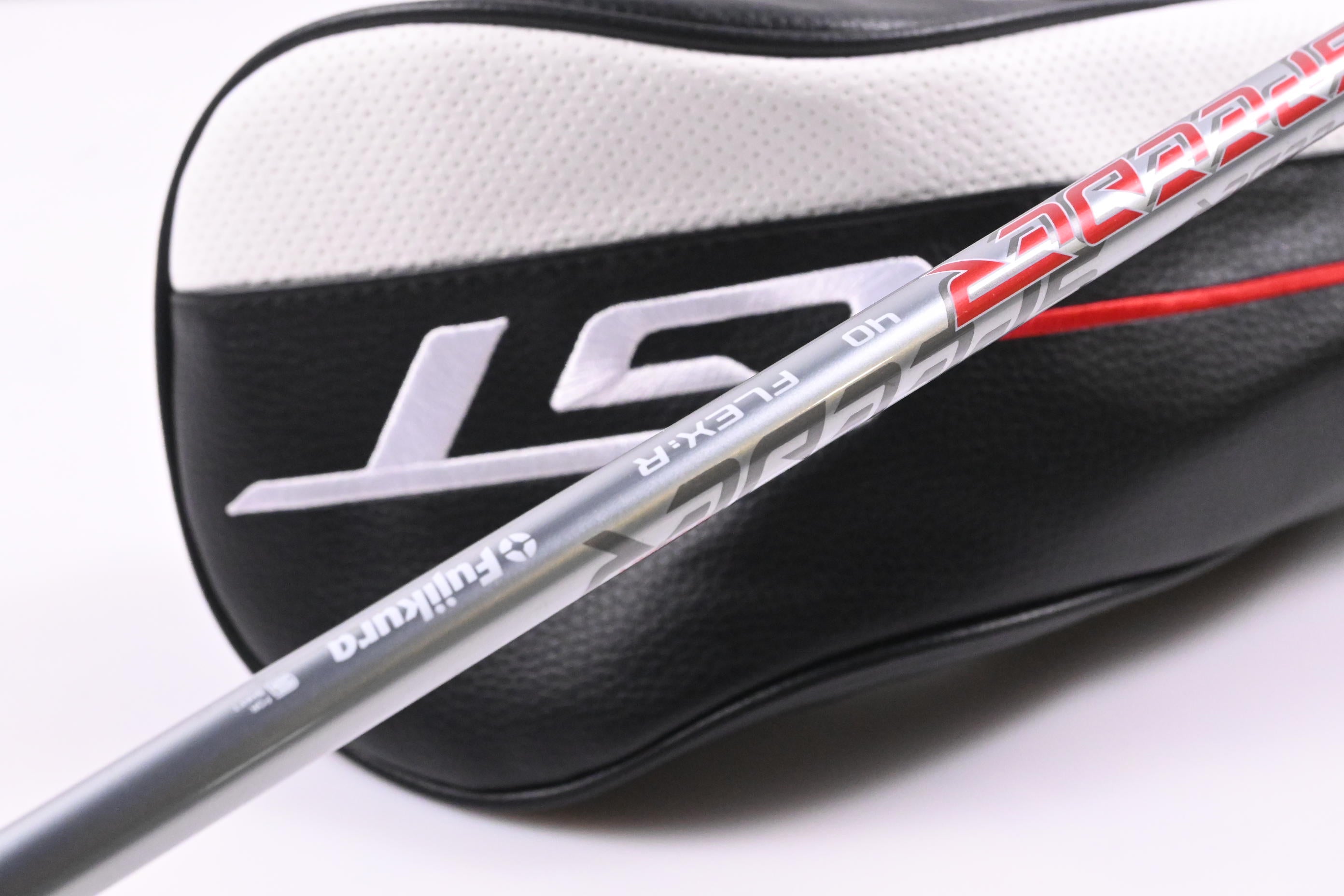 Left Hand Titleist GT2 Driver / 10 Degree / Regular Flex AirSpeeder 40 Shaft