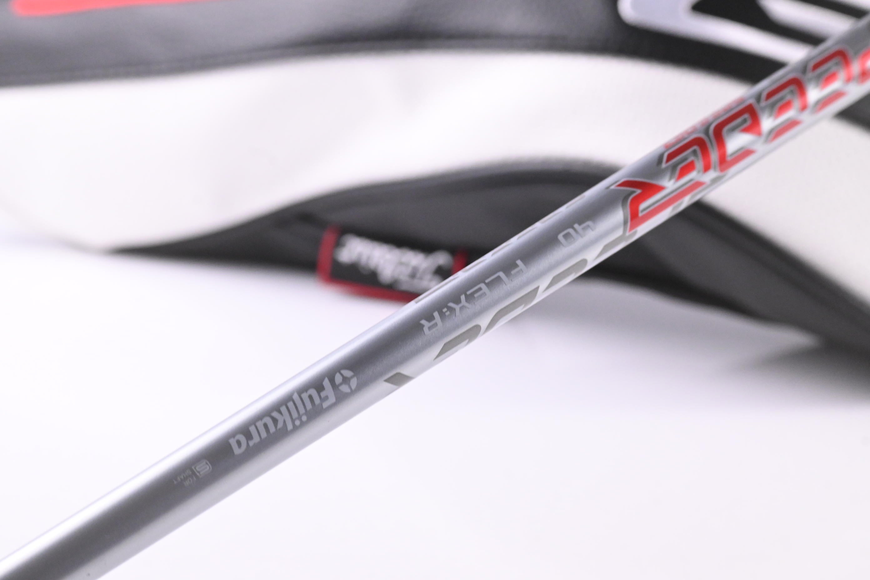 Titleist GT1 Driver / 12 Degree / Regular Flex Airspeeder 40 Shaft