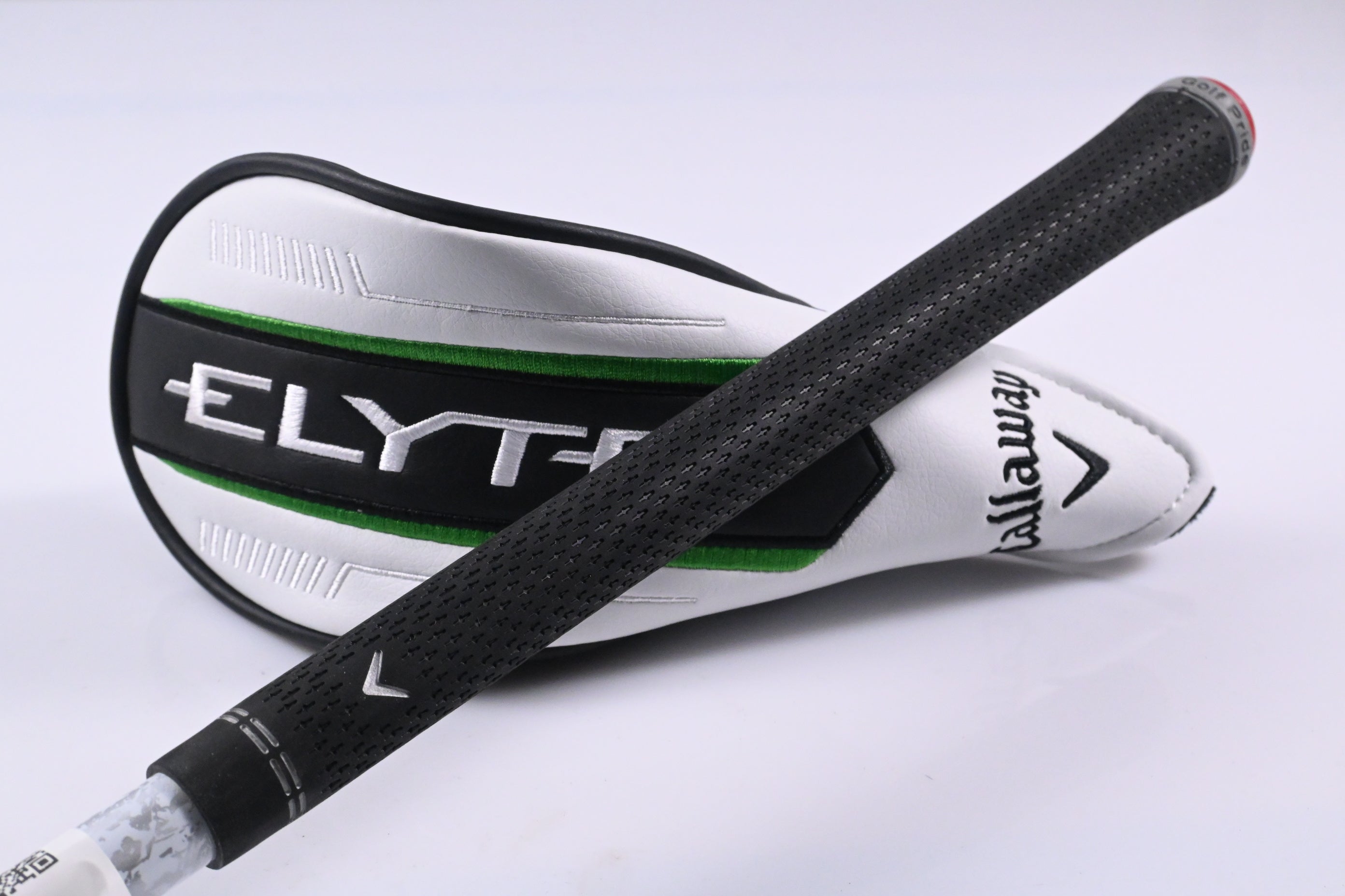 Callaway Elyte #4 Hybrid / 22 Degree / Regular Flex Denali Charcoal 60 Shaft