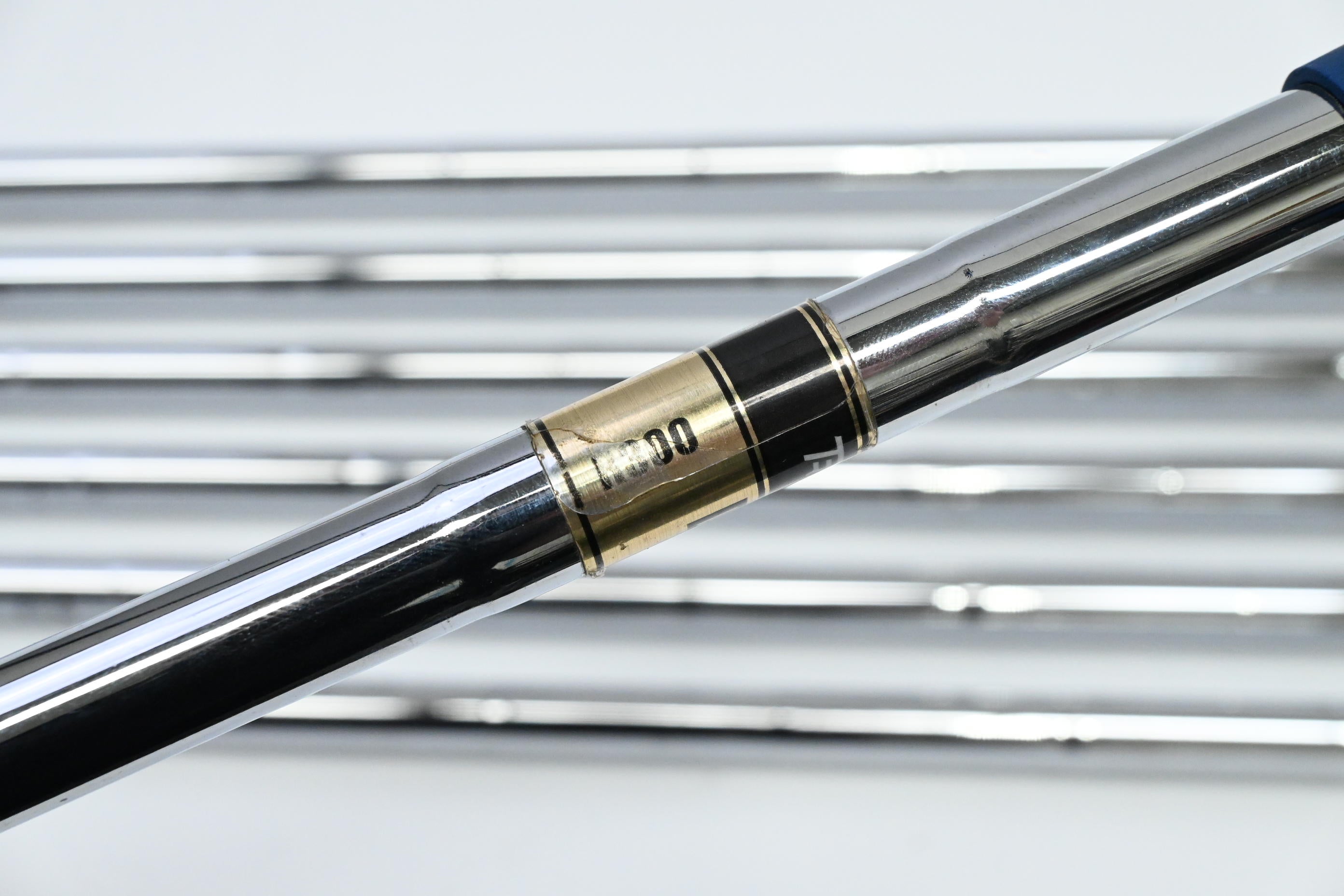 Mizuno MP-67 Irons / 3-9 / Regular Flex Dynamic Gold R300 Shafts