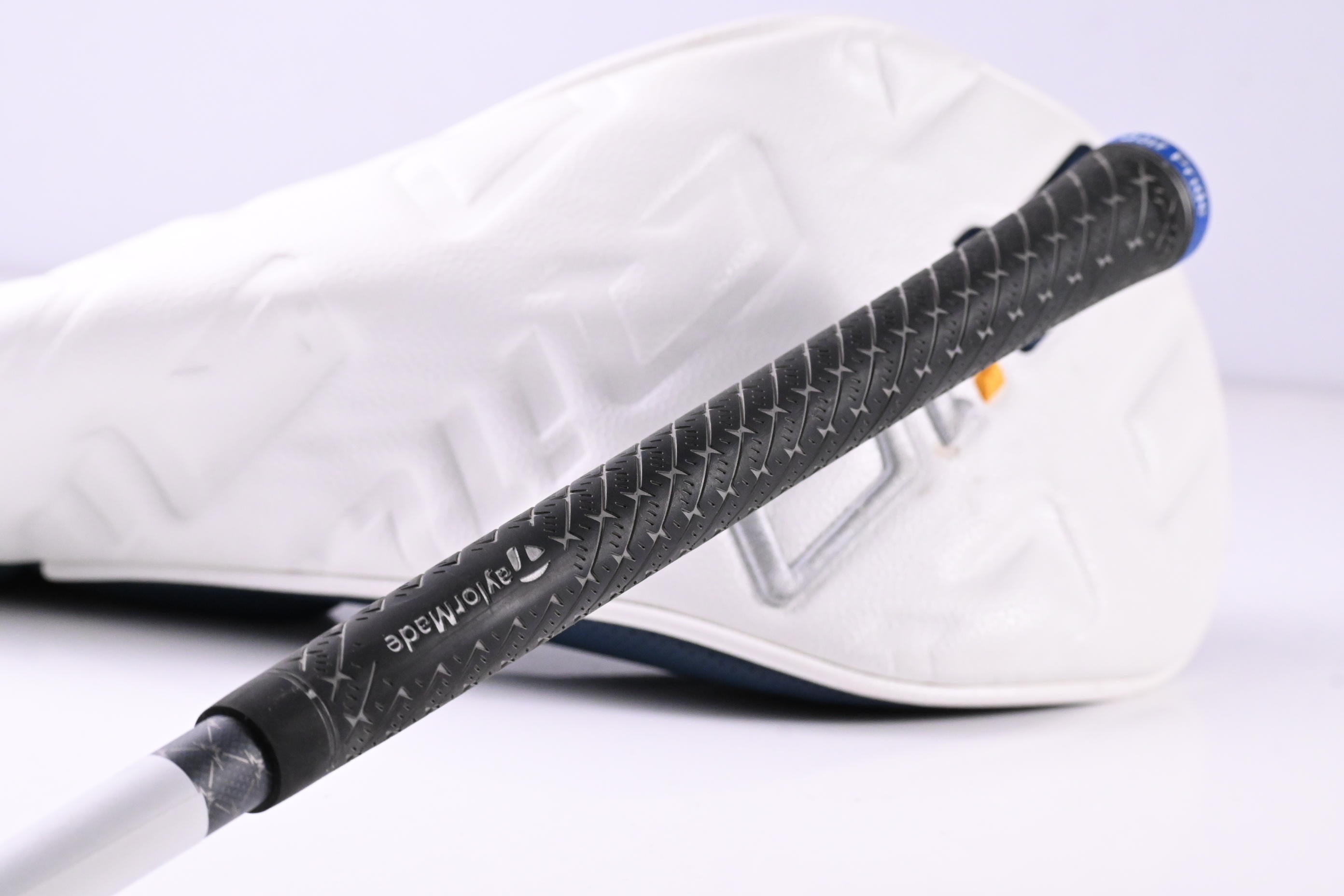 Left Hand Taylormade Qi10 LS Driver / 10.5 Degree / Regular Flex Tensei AV Blue