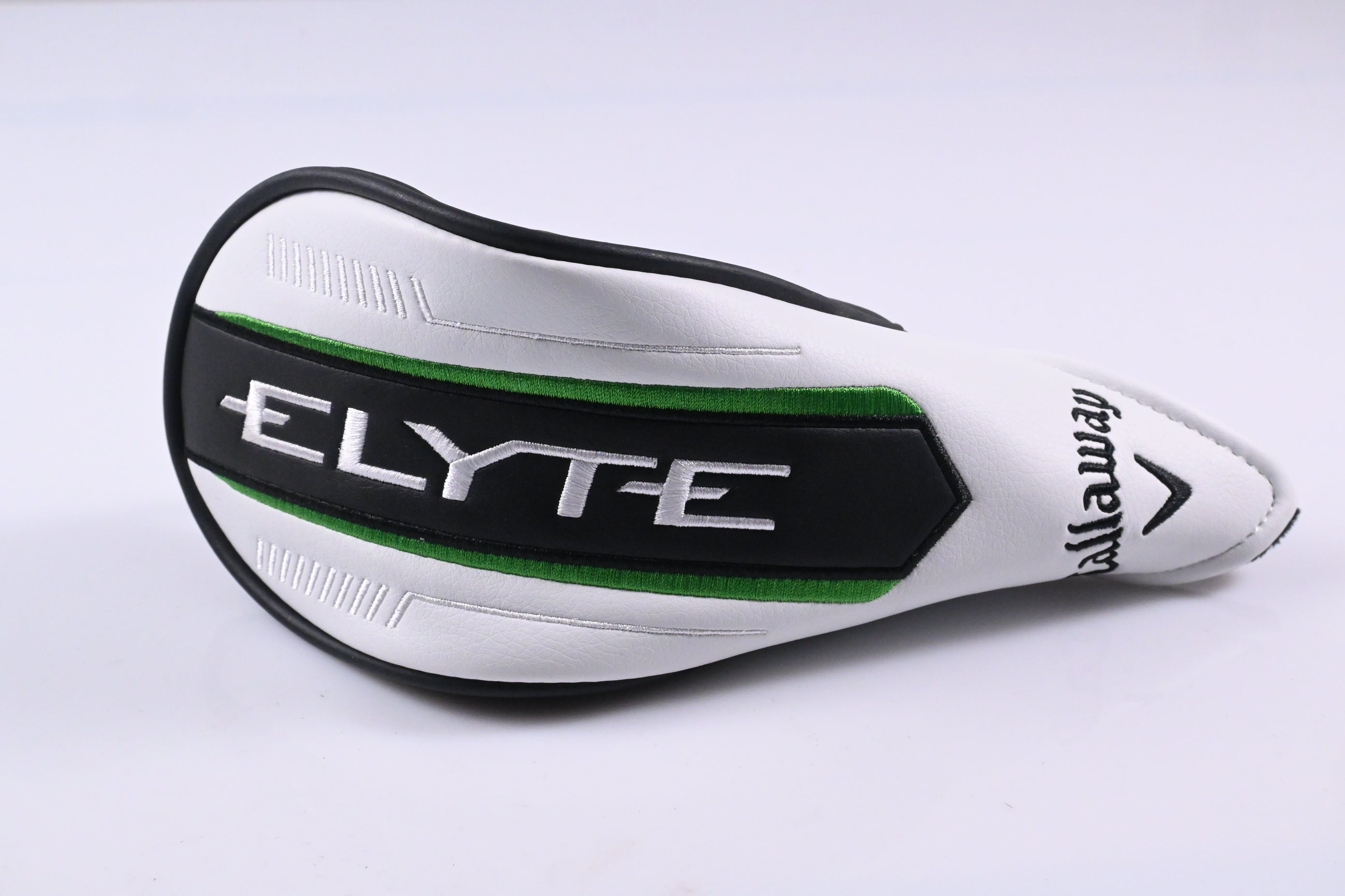 Callaway Elyte #4 Hybrid / 22 Degree / Regular Flex Denali Charcoal 60 Shaft