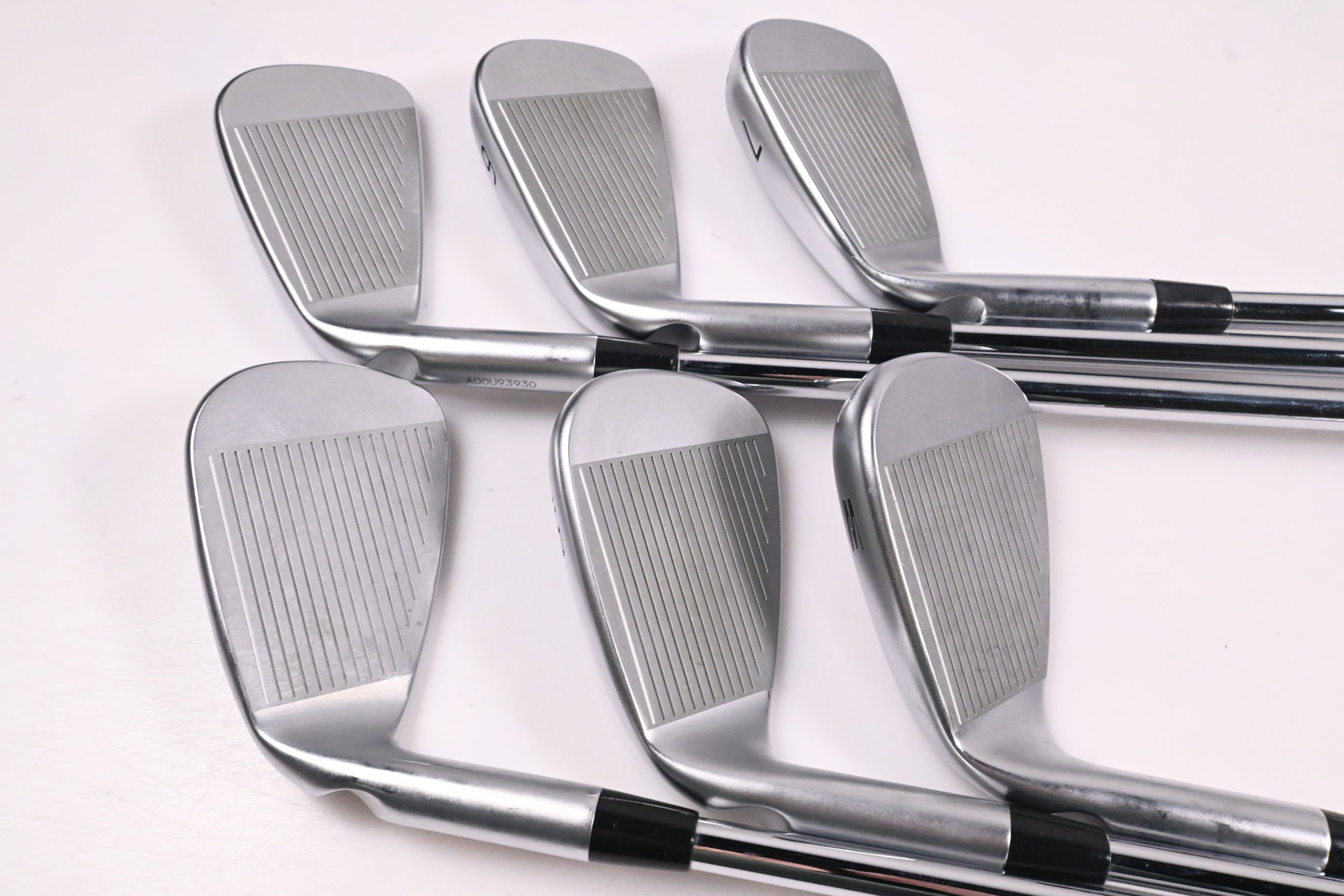 Ping i230 Irons / 5-PW / Black Dot / Stiff Flex N.S.Pro Modus³ Tour 105 Shafts