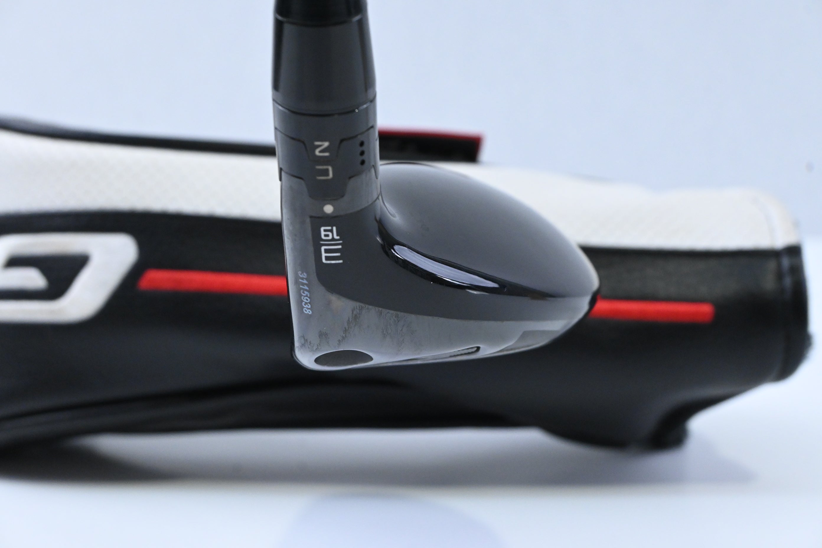 Titleist GT3 #3 Hybrid / 19 Degree / Stiff Flex HZRDUS Gen5 Black 80 Shaft