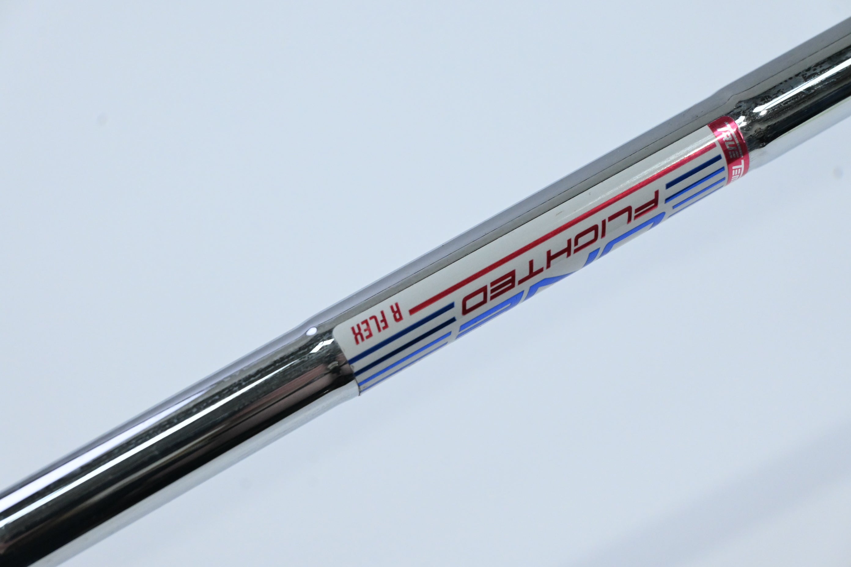 Cobra King F8 #8 Iron / Regular Flex One Flighted Shaft