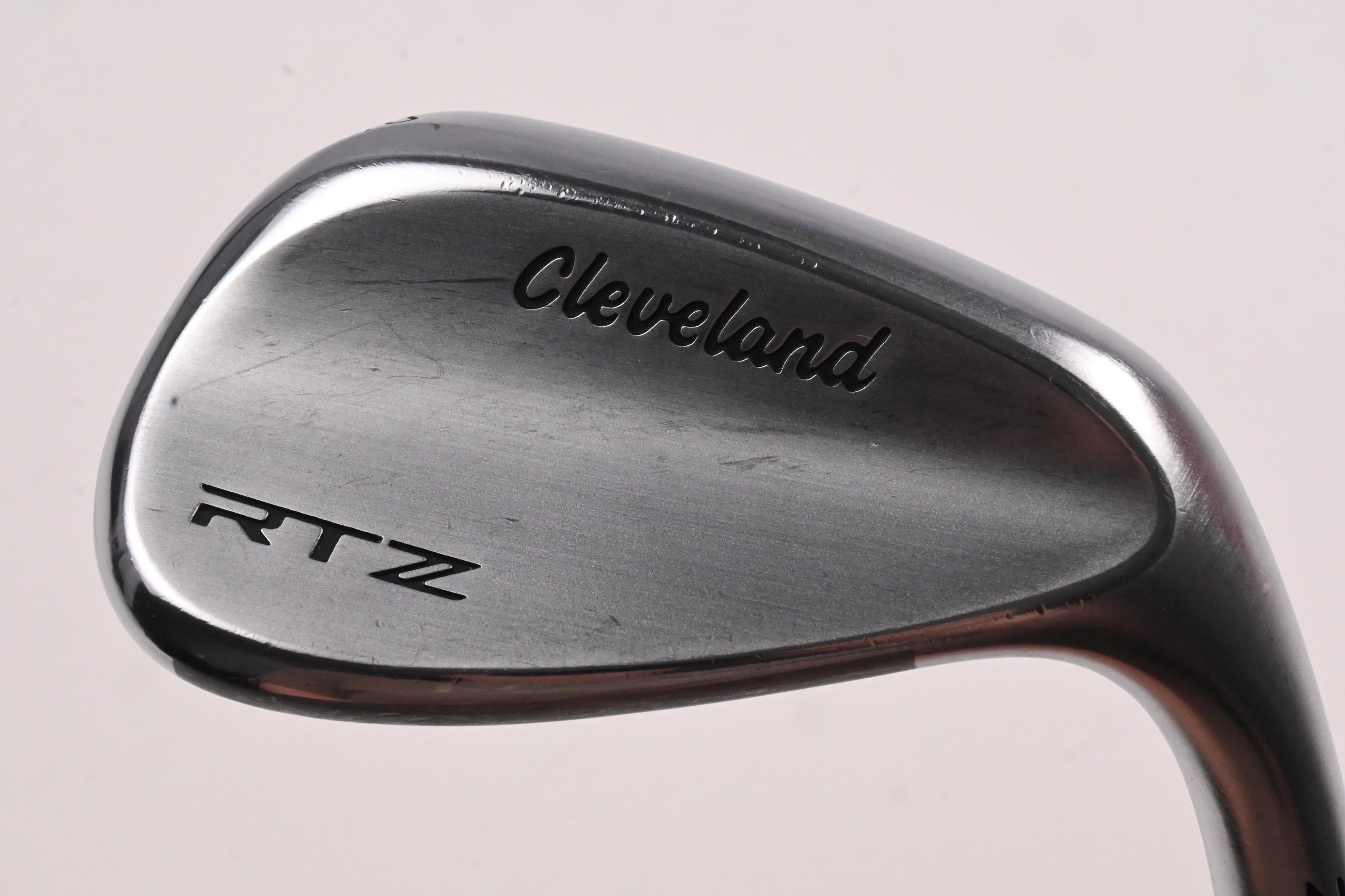 Cleveland RTZ Gap Wedge / 52 Degree / Wedge Flex Dynamic Gold Spinner