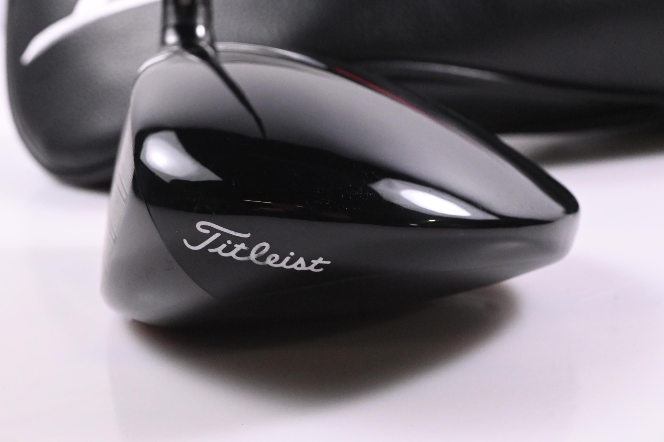 Left Hand Titleist GT3 Driver / 10 Degree / Stiff Flex Hzrdus Gen5 Black 60