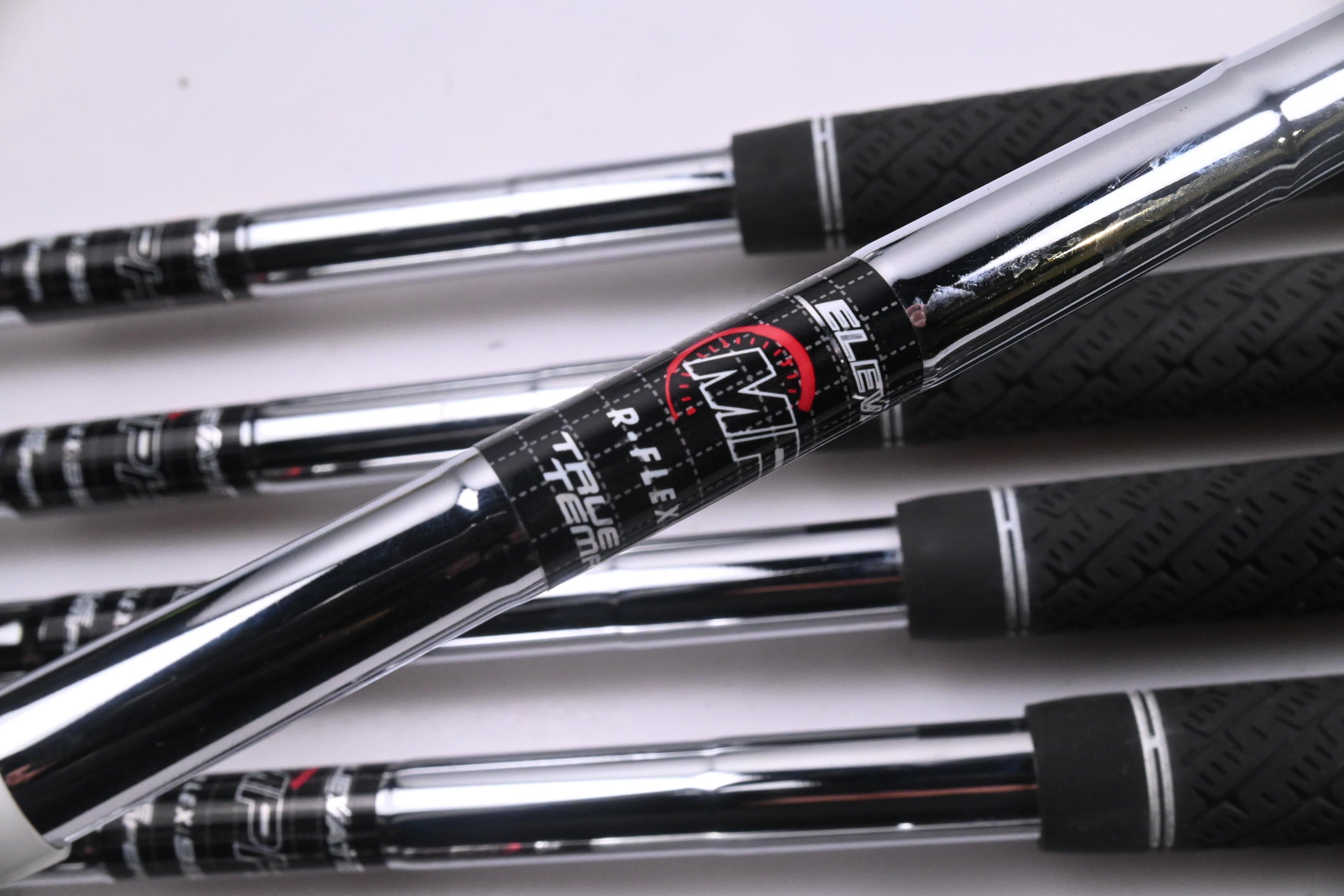 Left Hand Callaway Apex 21 Irons / 4-PW / Regular Flex Elevate MPH 95 Shafts