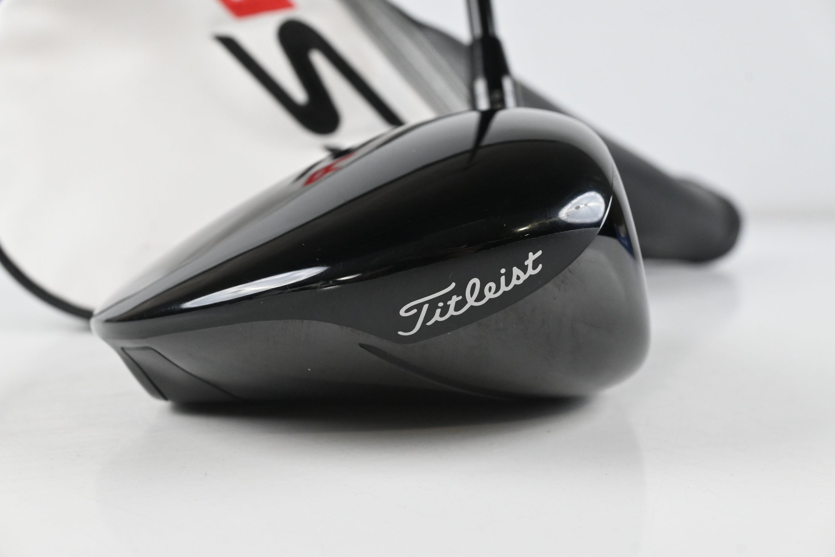 Titleist TSR2 Driver / 10 Degree / Regular Flex Tensei AV Blue 55 Shaft