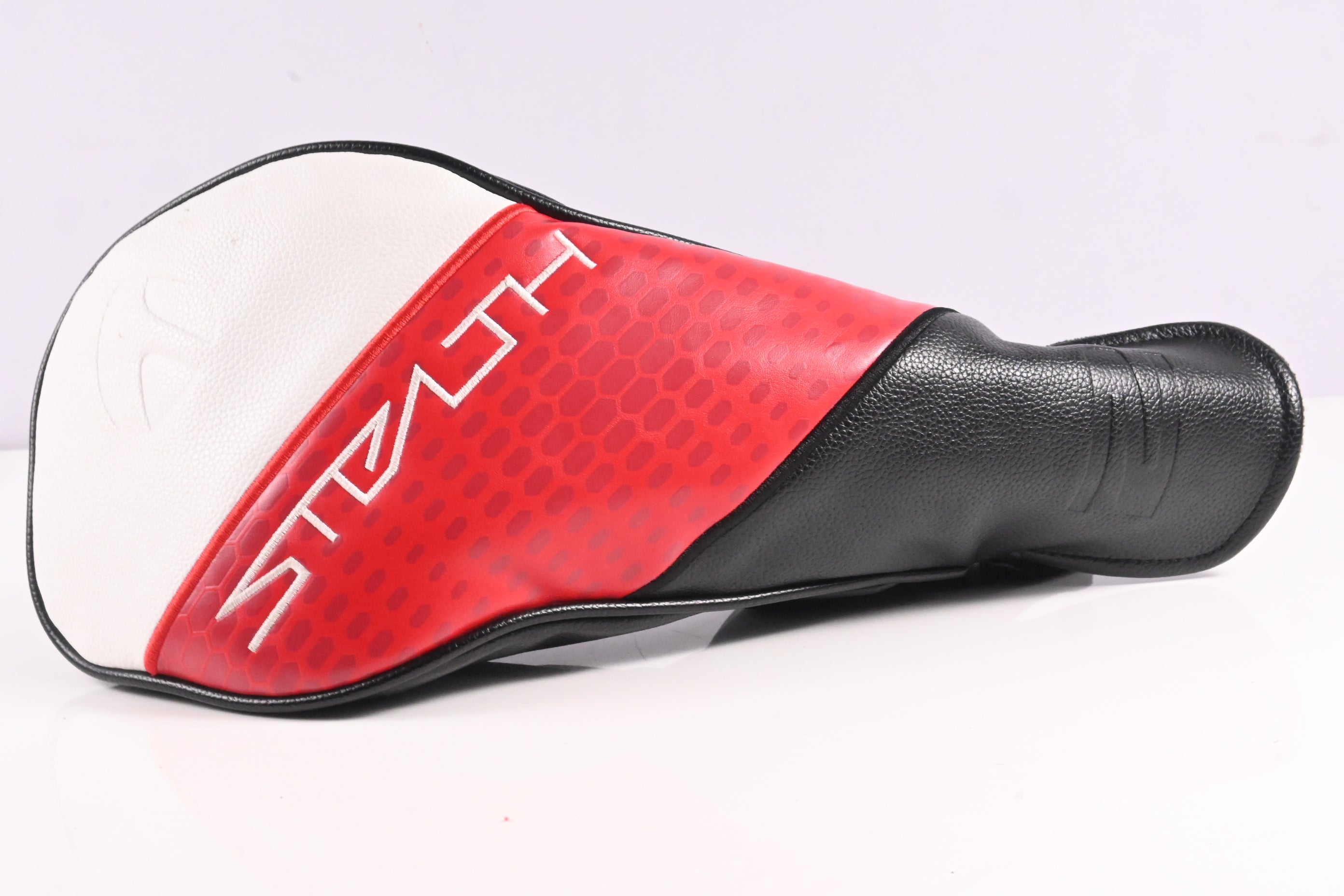 Left Hand Taylormade Stealth 2 HD Driver / 10.5 Degree / Senior Flex Proforce V2