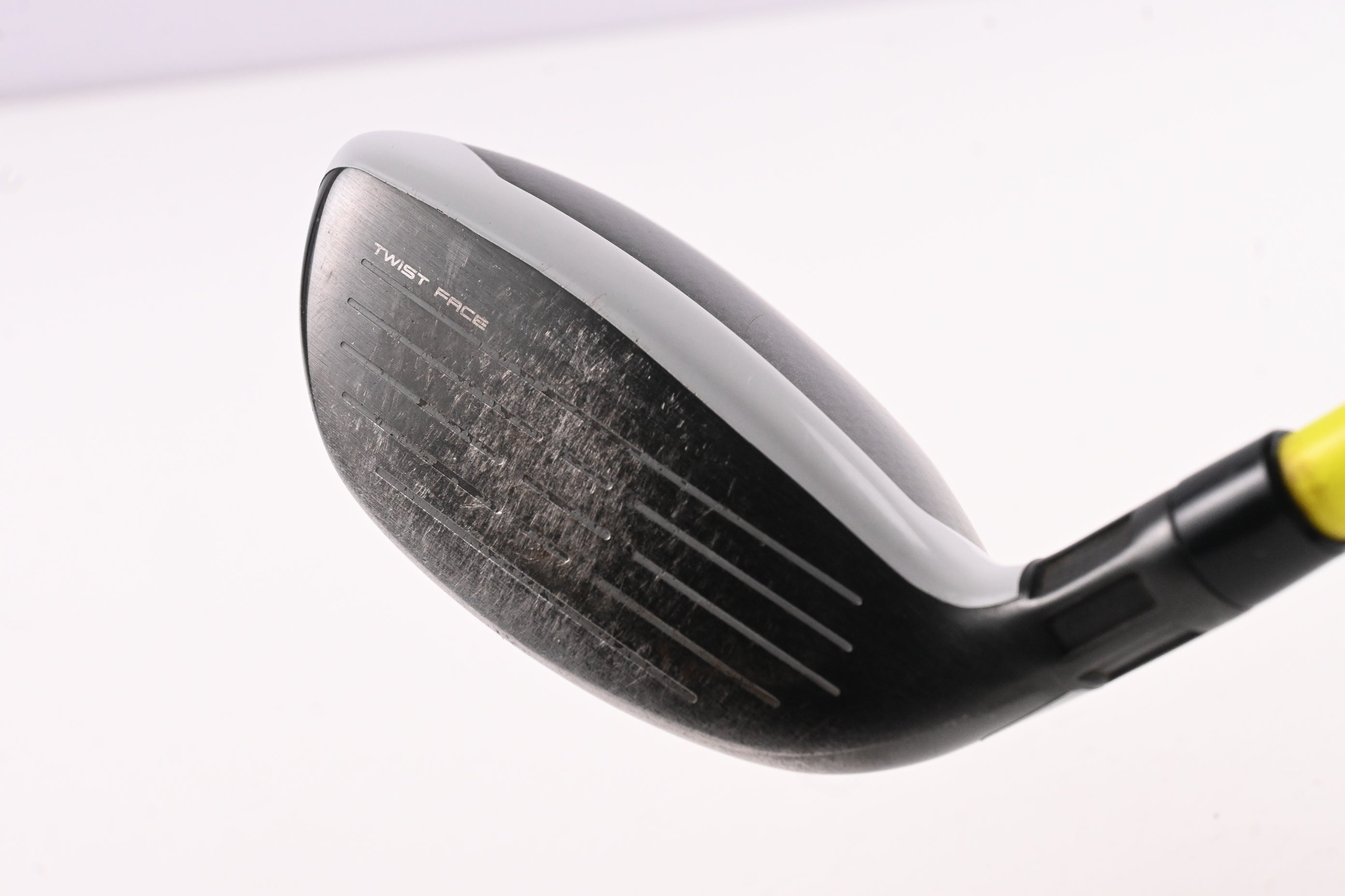 Taylormade SIM Max #4 Hybrid / 22 Degree / Stiff Flex UST Mamiya Proforce V2 8
