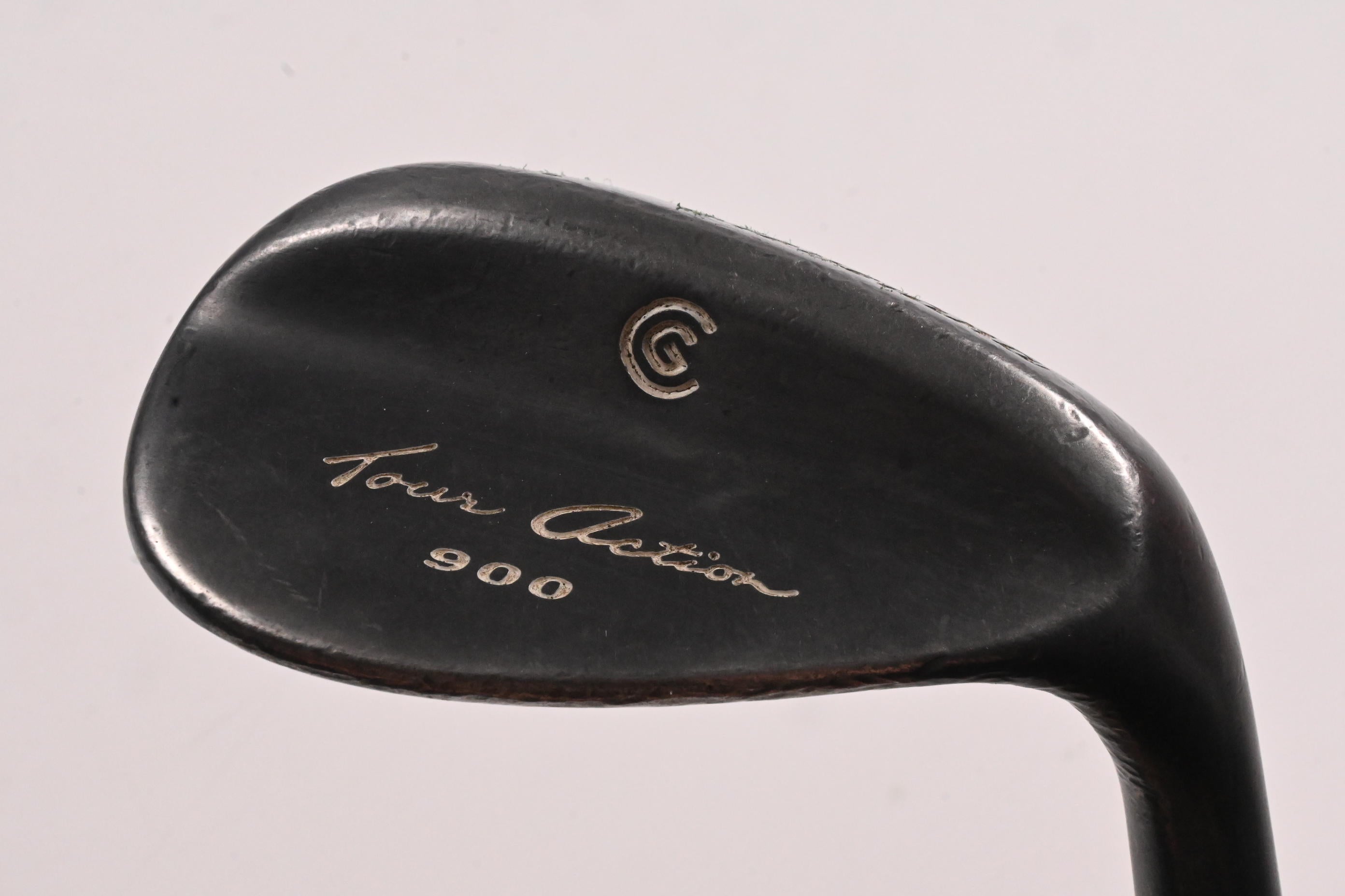 Cleveland Tour Action 900 Gap Wedge / 52 Degree / Wedge Flex Dynamic Gold Shaft