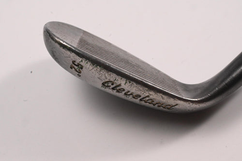 Cleveland Tour Action 900 Gap Wedge / 52 Degree / Wedge Flex Dynamic Gold Shaft