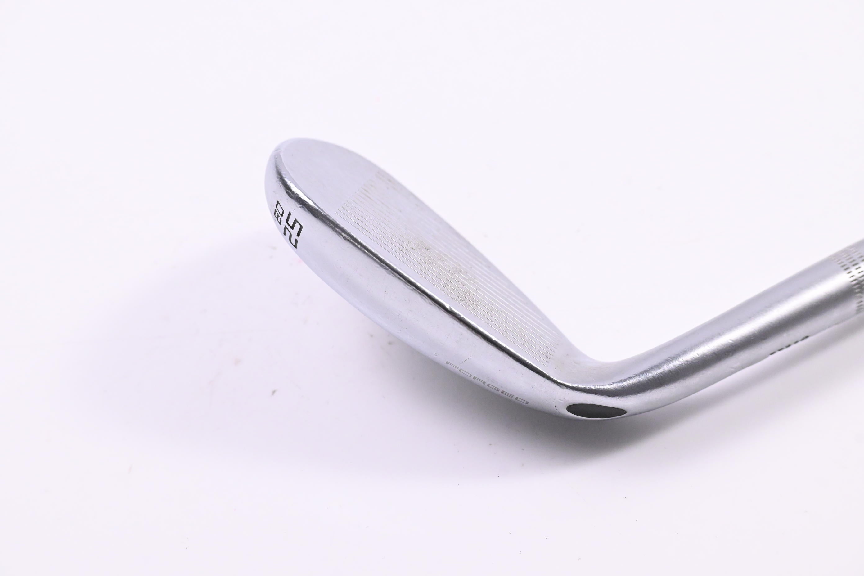 Wilson Staff Model Gap Wedge / 52 Degree / Regular Flex Dynamic Gold 95 R300
