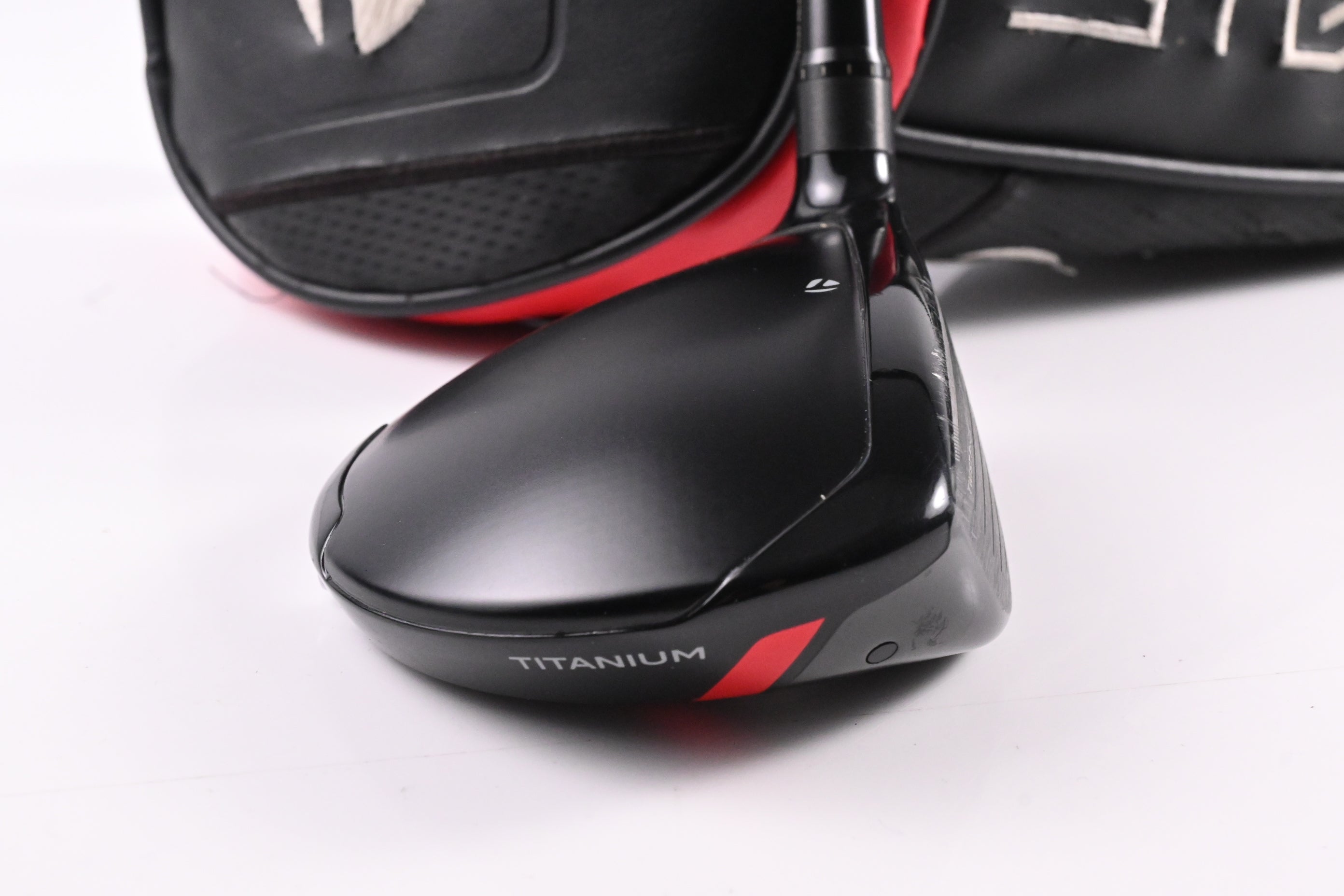 Taylormade Stealth Plus #3 Wood / 15 Degree / Stiff Flex HZRDUS Smoke RDX Red 75