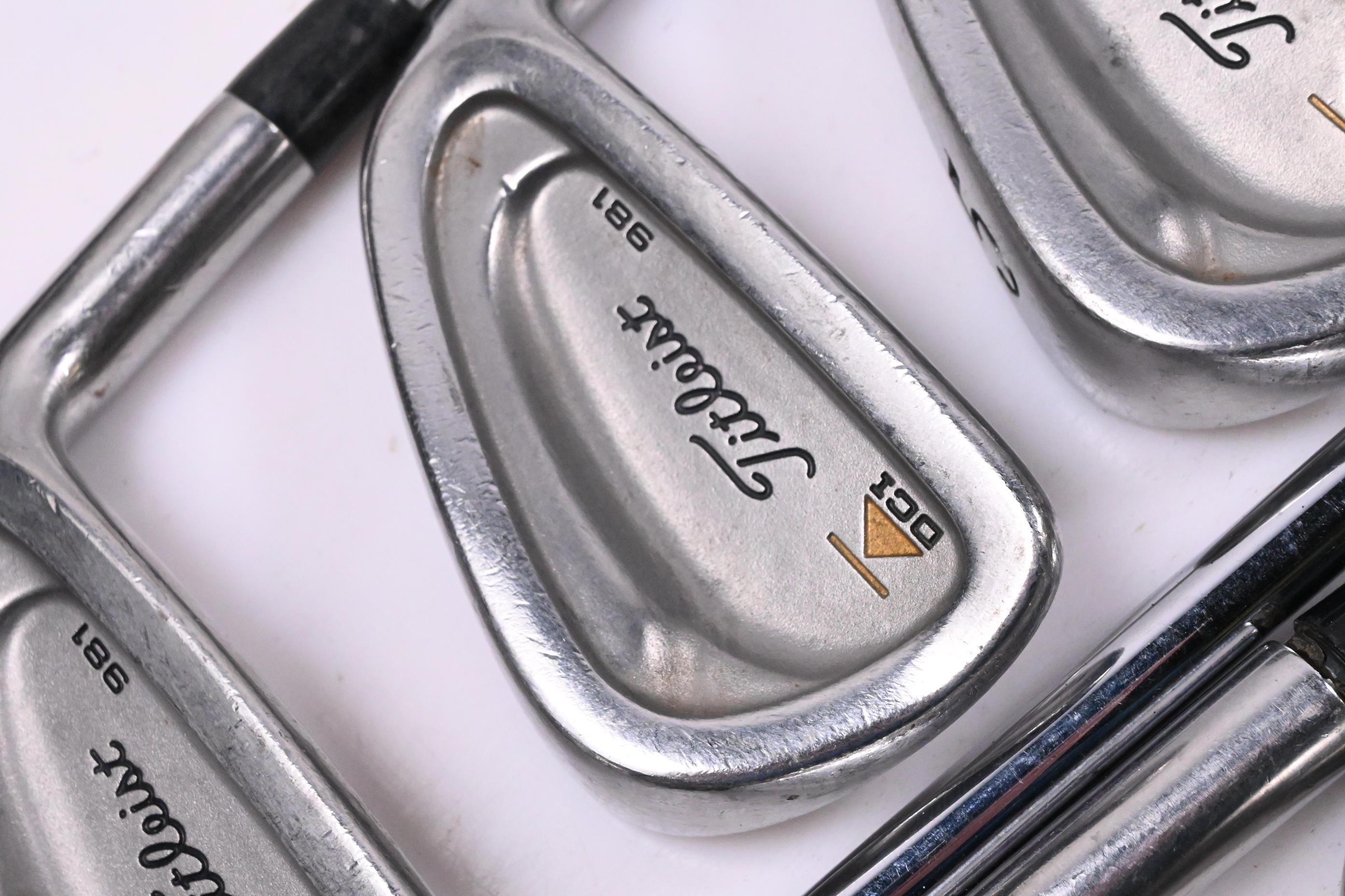 Titleist DCI 981 Irons / 3-PW+SW / Regular Flex Titleist TRI-SPEC Shafts
