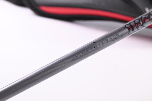Titleist 913 D3 Driver / 8.5 Degree / Regular Flex Aldila RIP Phanom 60 Shaft