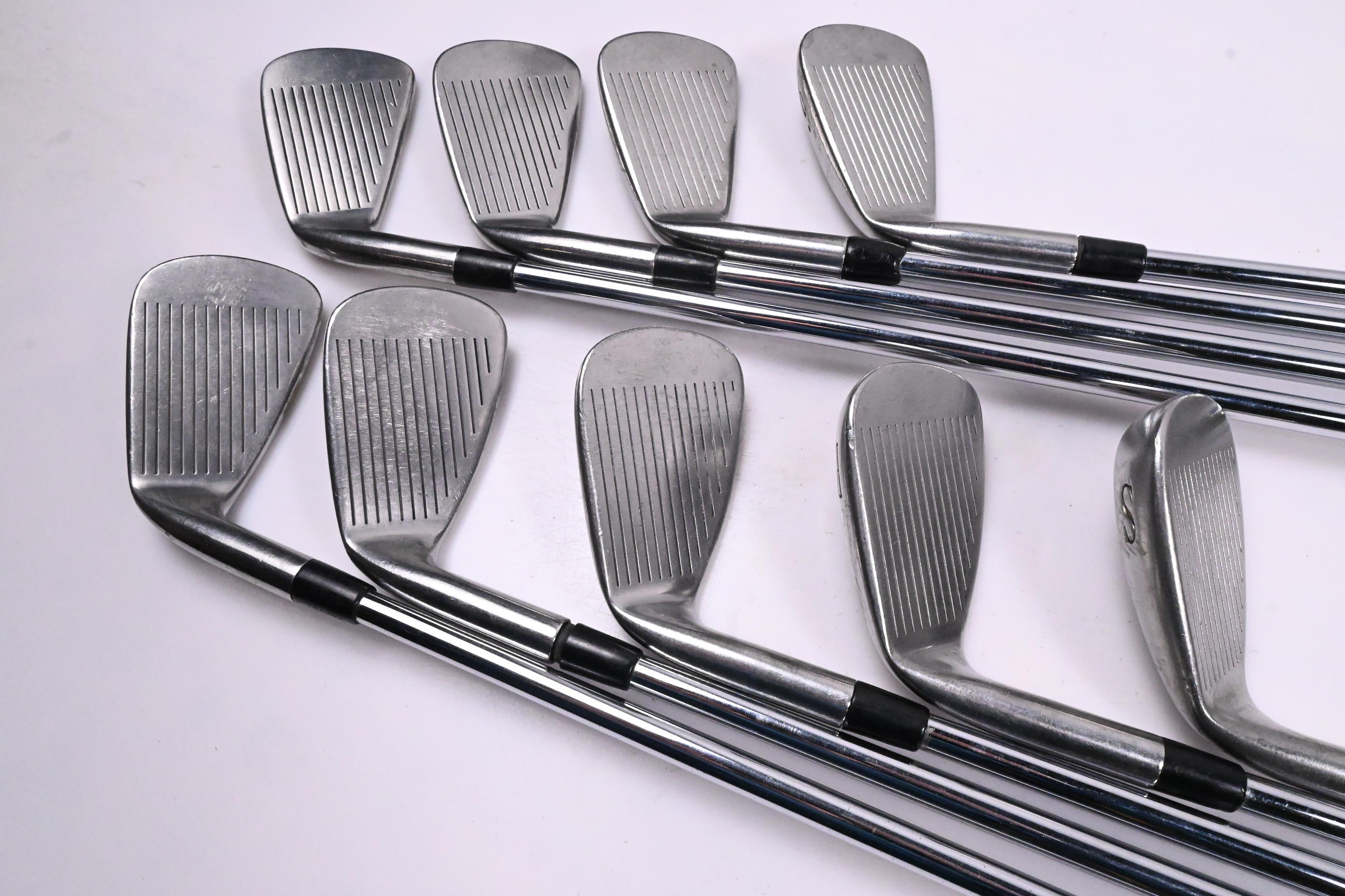 Titleist DCI 981 Irons / 3-PW+SW / Regular Flex Titleist TRI-SPEC Shafts