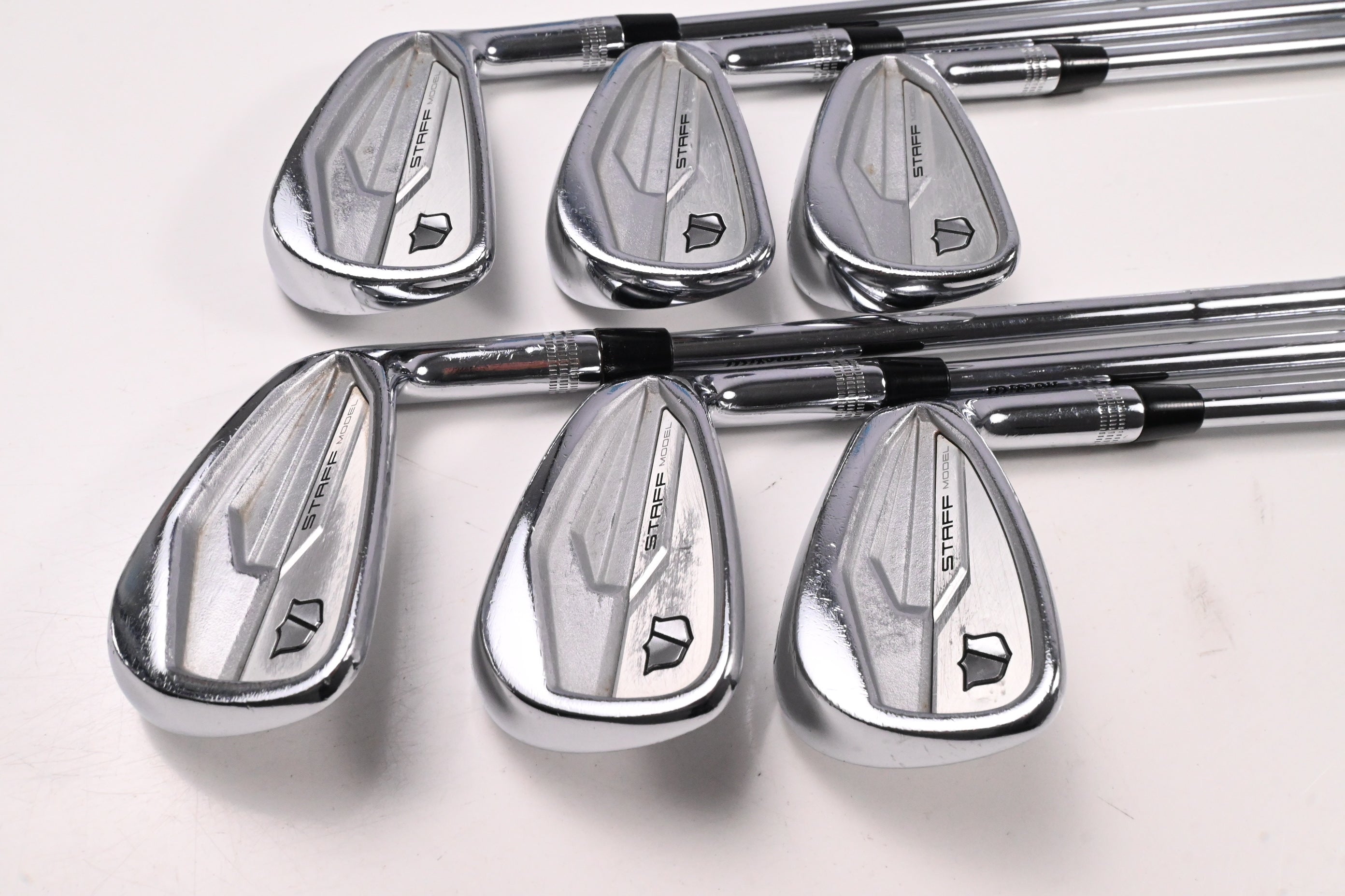 Wilson Staff Model 2024 CB Irons / 4-9i / X-Flex Dynamic Gold 120 X100 Shafts