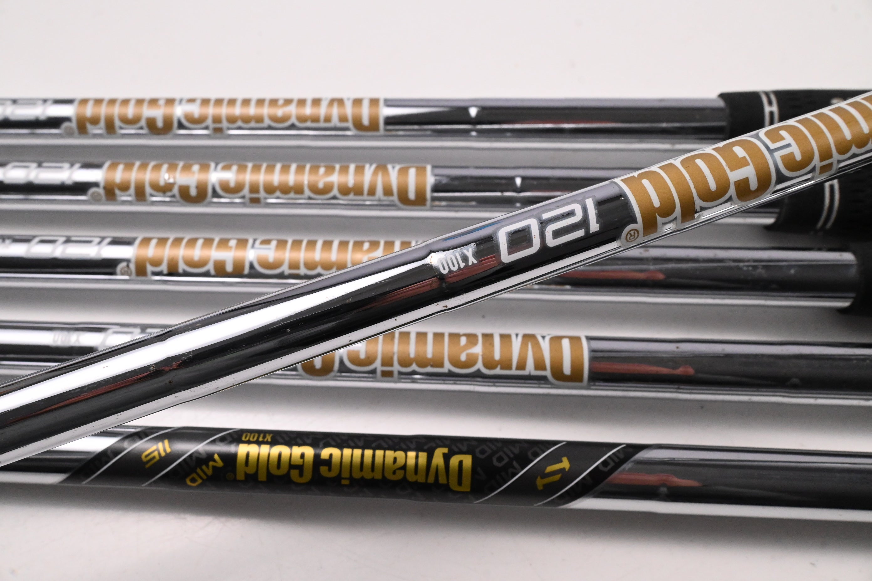 Wilson Staff Model 2024 CB Irons / 4-9i / X-Flex Dynamic Gold 120 X100 Shafts