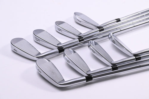 Titleist T250 2025 Irons / 4-PW+GW / X-Flex AMT White Shafts