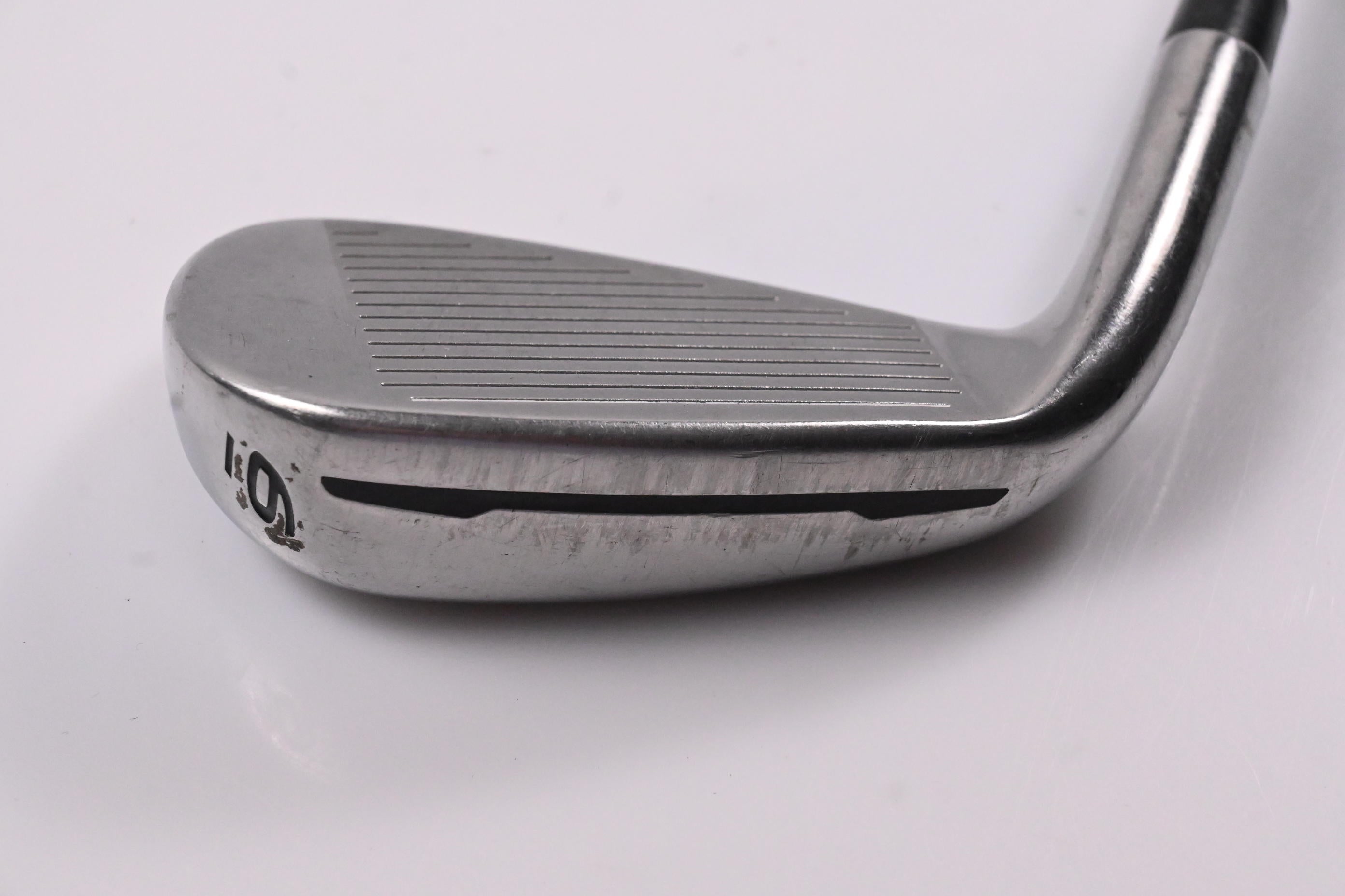 Taylormade M2 2017 #6 Iron / Stiff Flex Reax 88 Shaft