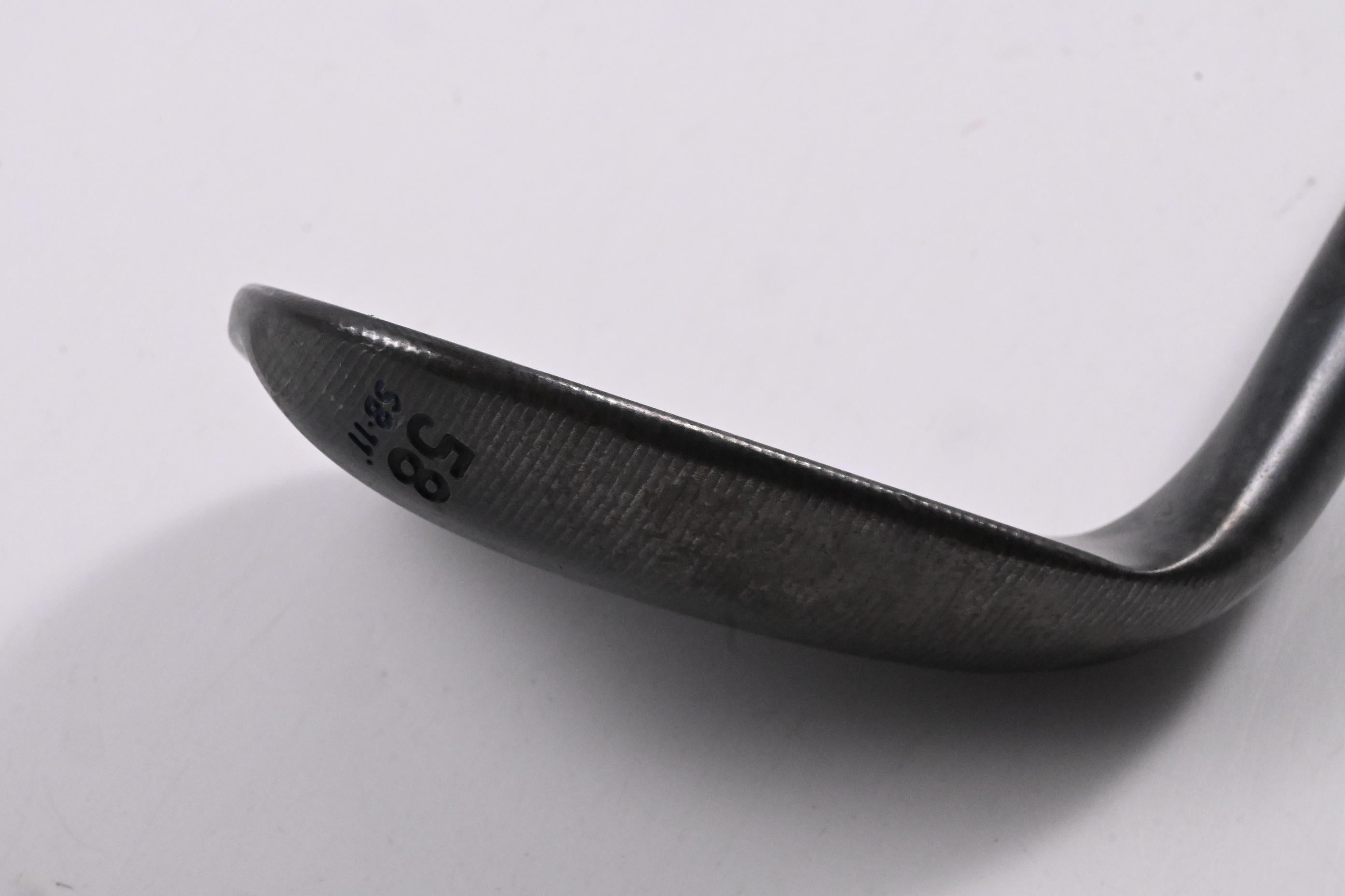 Taylormade Milled Grind 3 Black Lob Wedge / 58 Degree / Stiff Flex Dynamic Gold