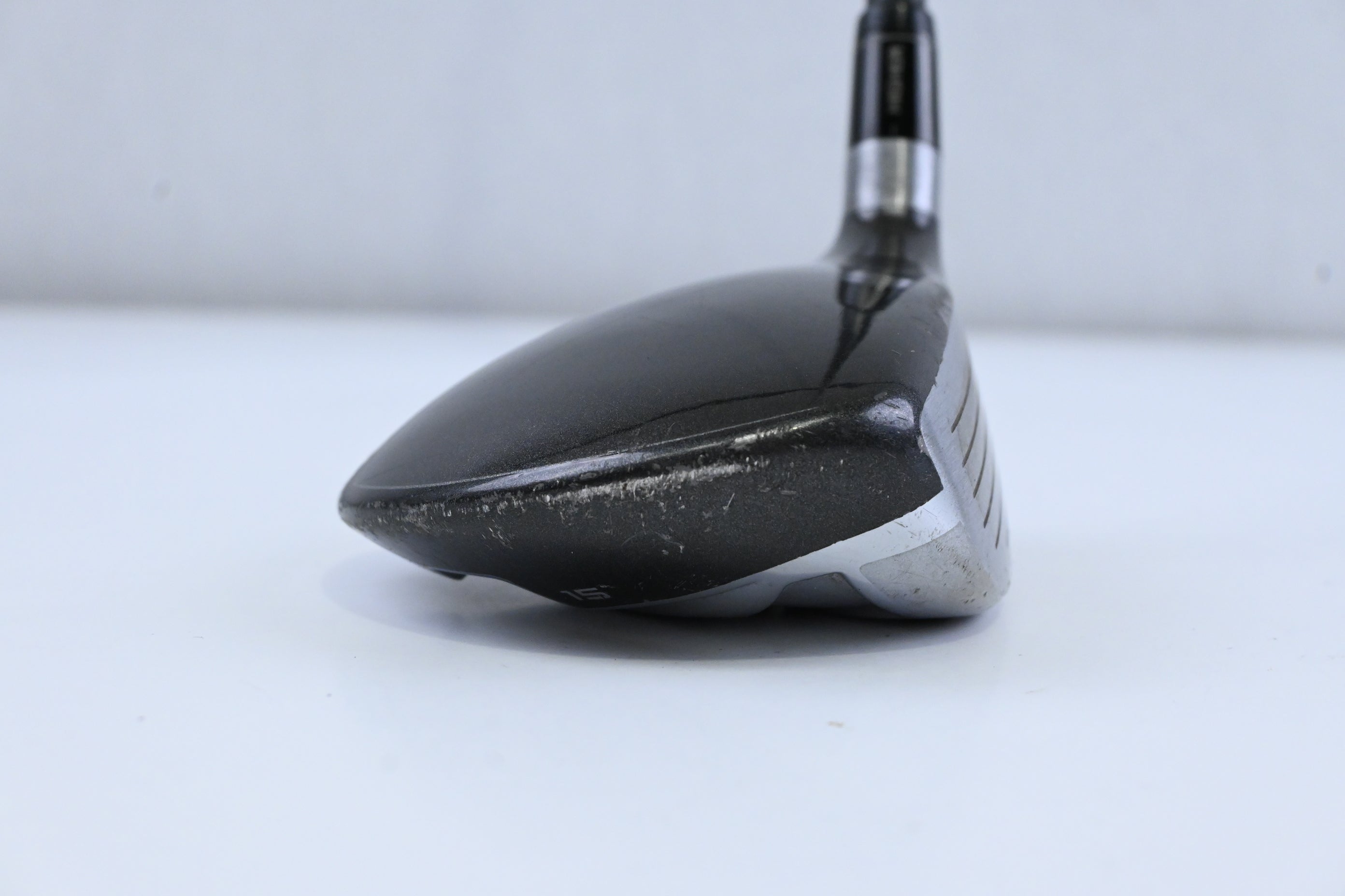 Taylormade SLDR #3 Wood / 15 Degree / Stiff Flex Fujikura Speeder 77 Shaft