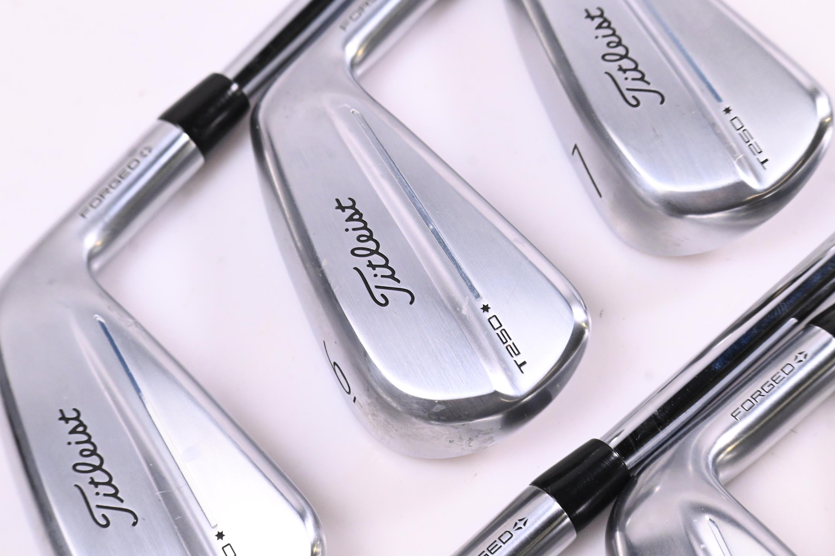 Titleist T250* 2025 Irons / 5-PW / Regular Flex N.S.Pro 750GH Neo