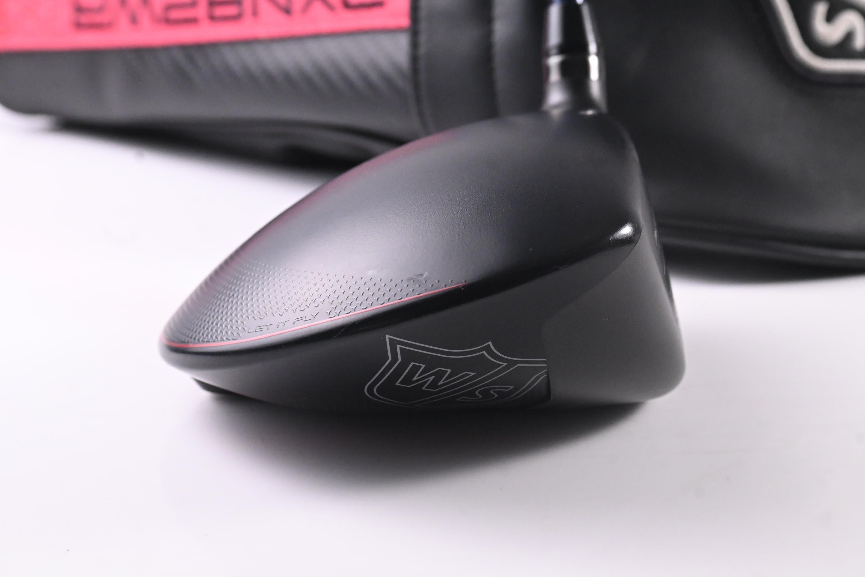 Wilson Dynapower Titanium 2023 Driver / 10.5 Degree / Stiff Flex Ventus Blue 6 Shaft