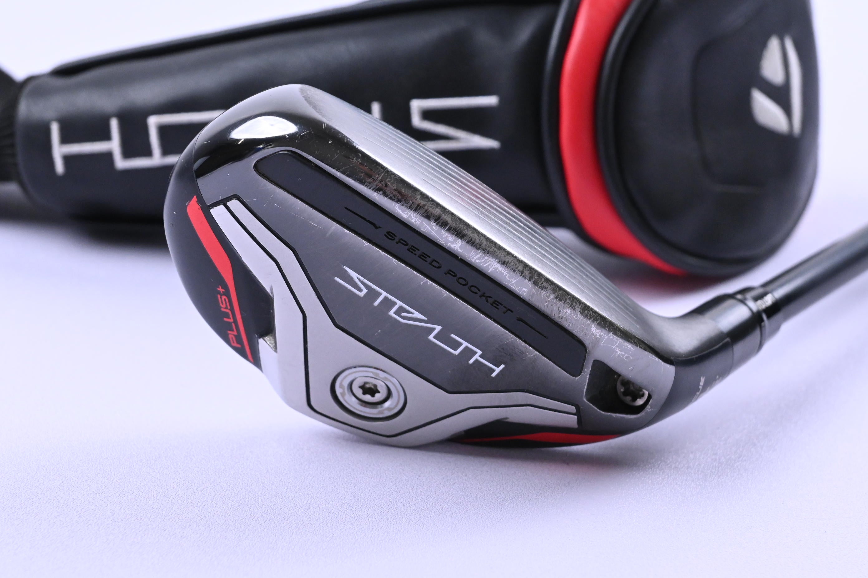 Taylormade Stealth Plus #4 Hybrid / 22 Degree / Regular Flex Kai'Li Red 75