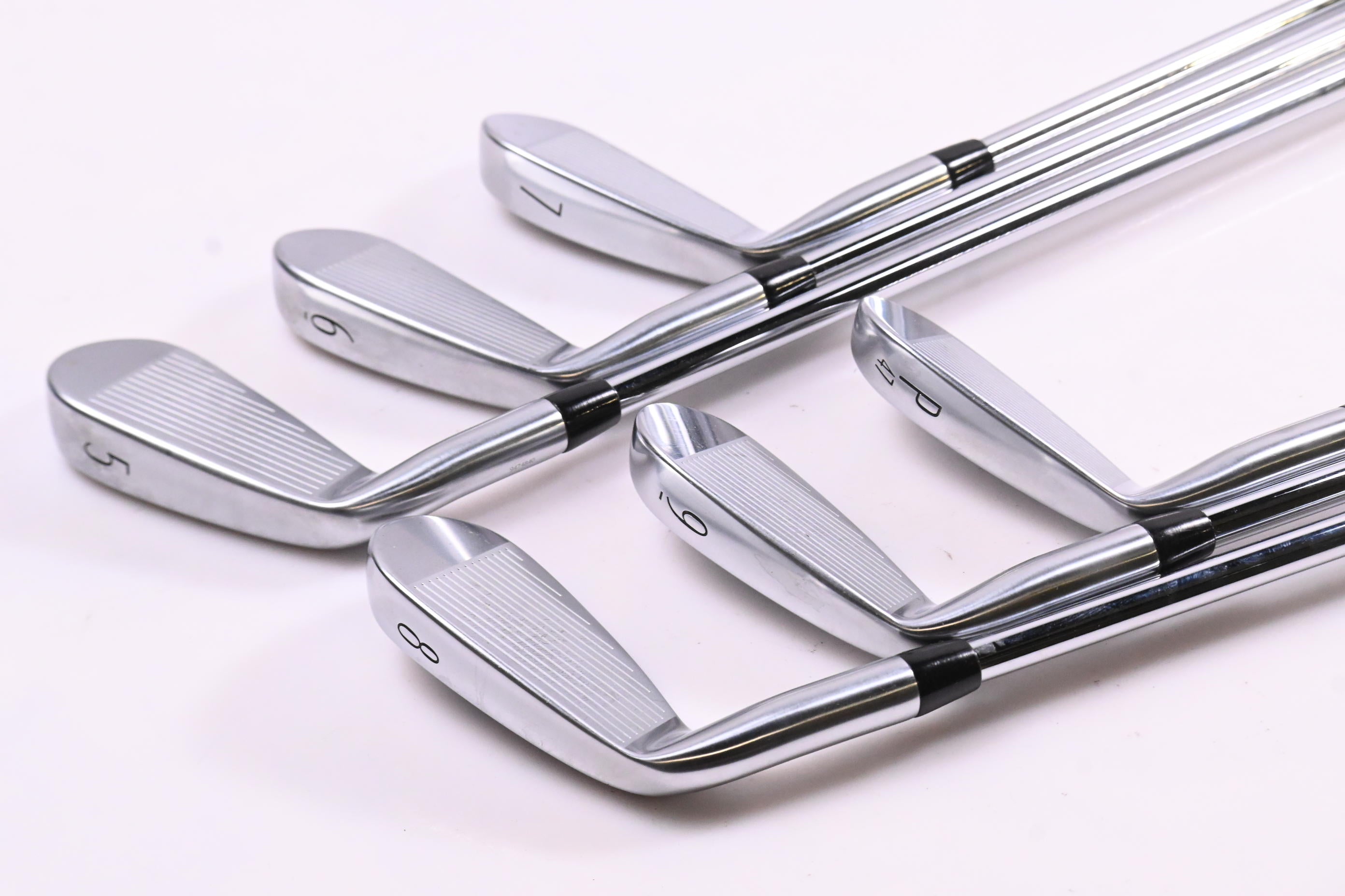 Titleist T250* 2025 Irons / 5-PW / Regular Flex N.S.Pro 750GH Neo