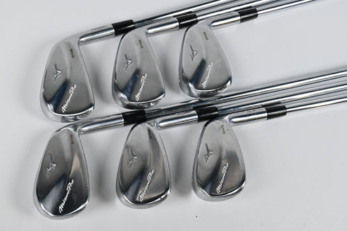 Mizuno Pro 245 Irons / 6-PW+GW / Regular Flex Dynamic Gold R300 Shafts