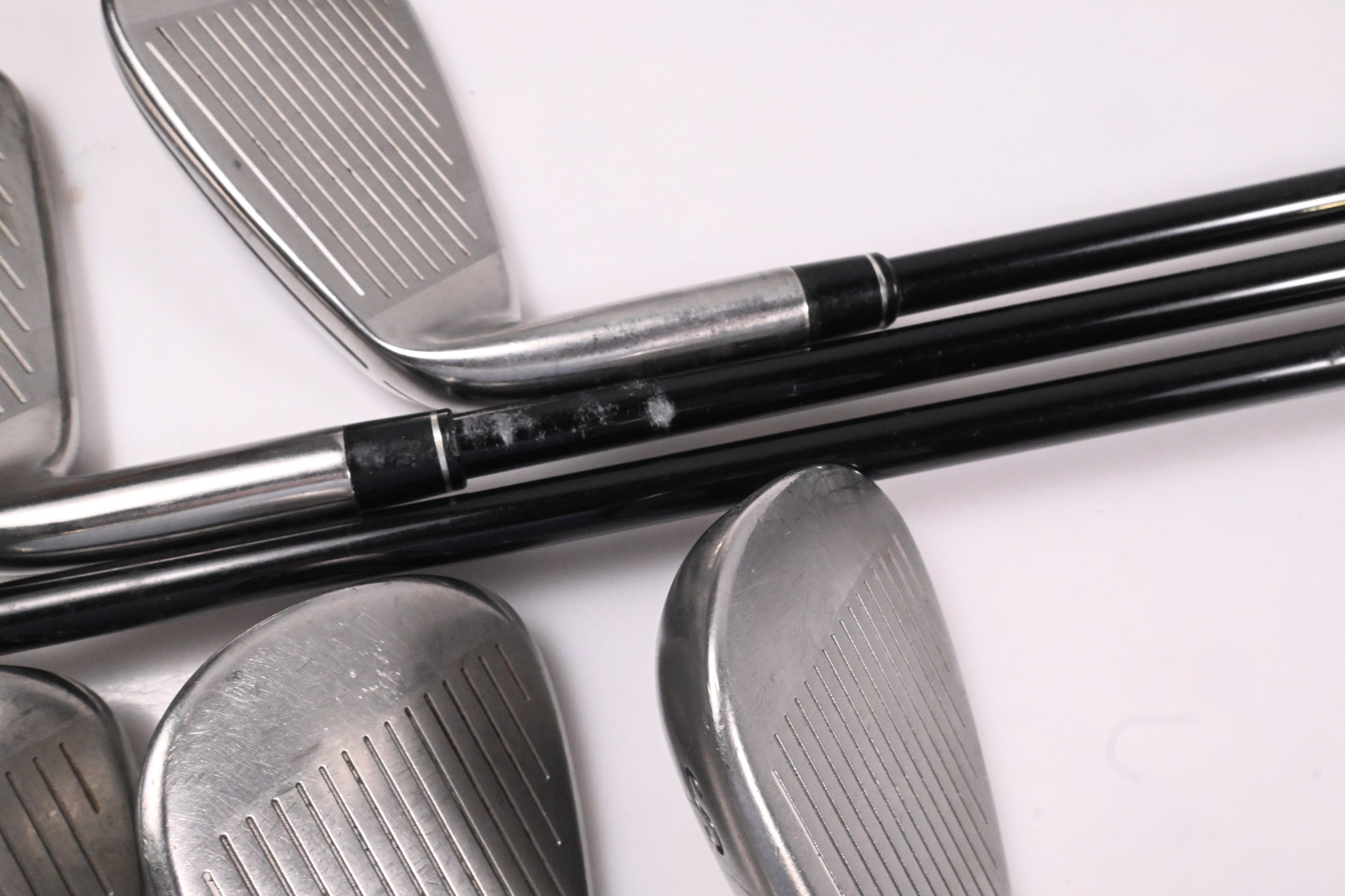 Taylormade M4 Irons / 5-PW+SW / Regular Flex Fujikura Atmos Red 6 Shafts