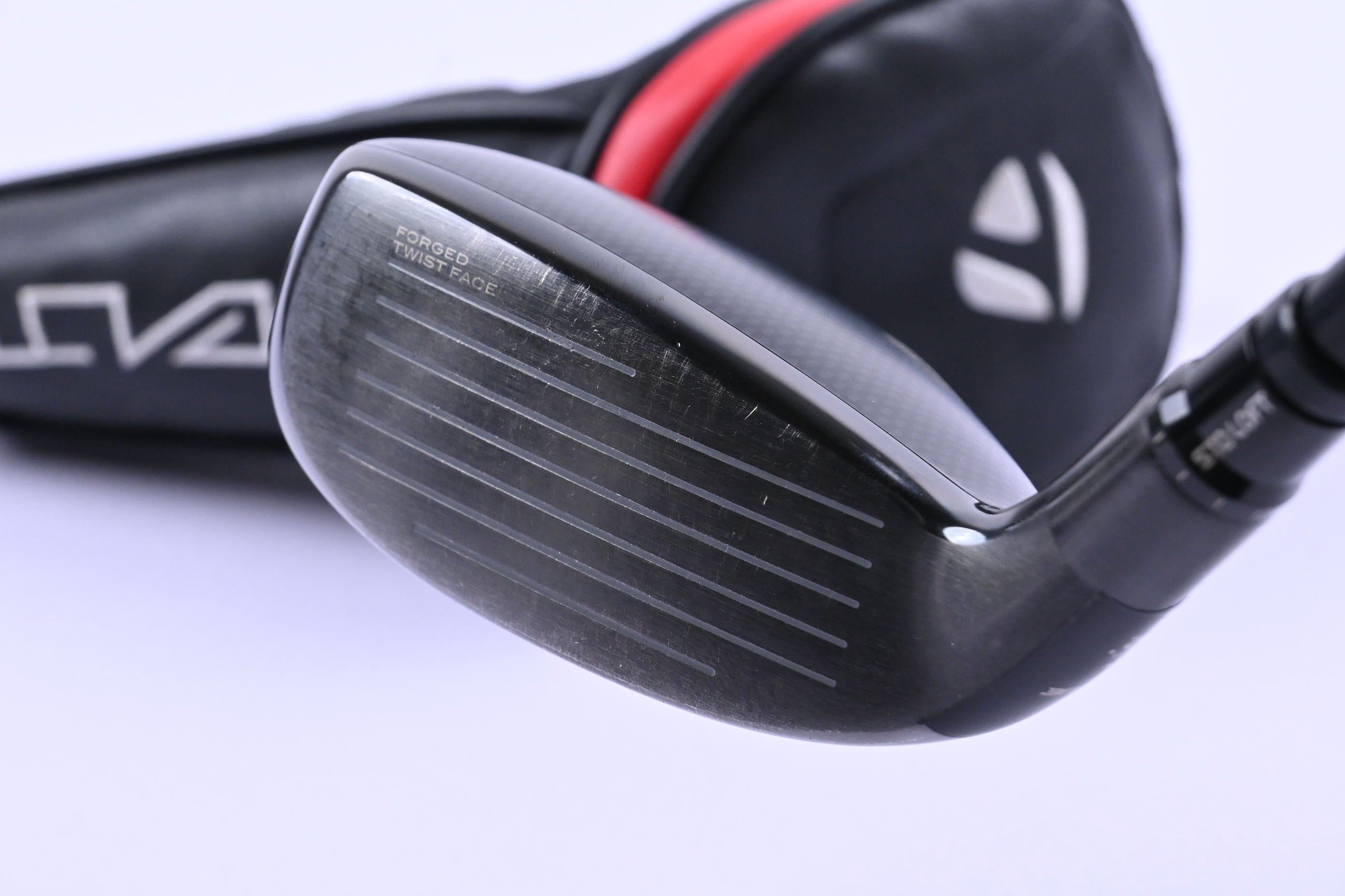 Taylormade Stealth Plus #4 Hybrid / 22 Degree / Regular Flex Kai'Li Red 75