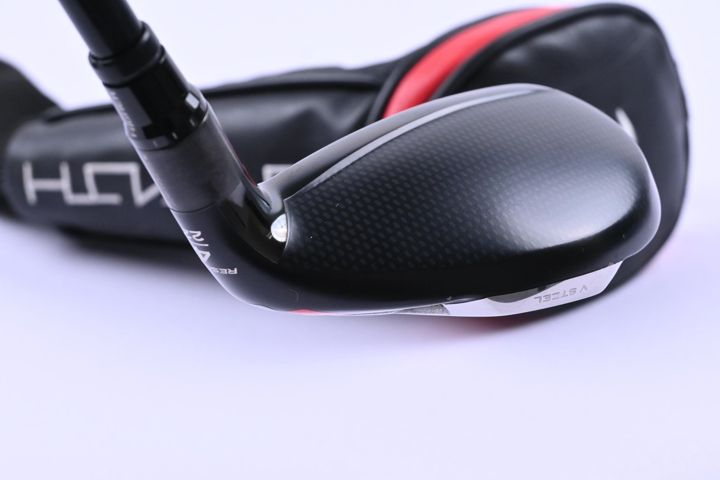 Taylormade Stealth Plus #4 Hybrid / 22 Degree / Regular Flex Kai'Li Red 75