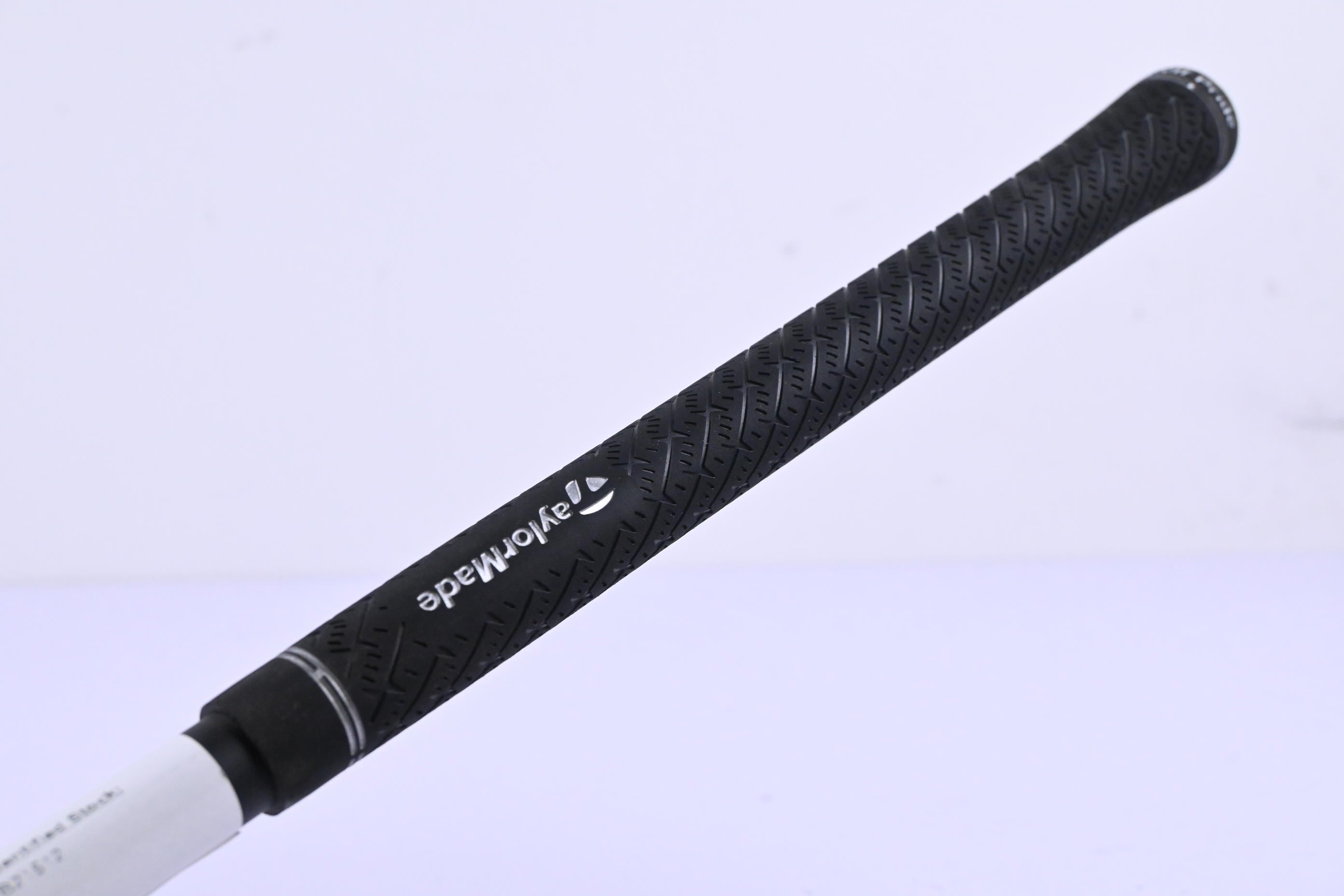 Taylormade Qi4D Driver / 10.5 Degree / Regular Flex REAX 50 Shaft